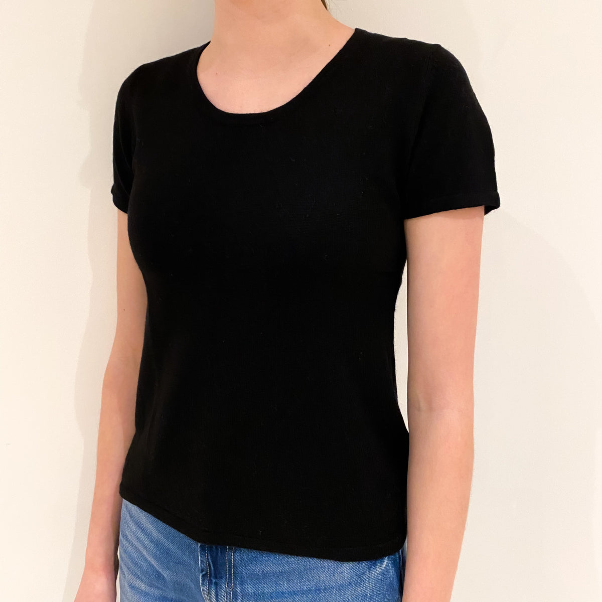 Black Cashmere Short Sleeved Crew Neck Jumper Extra Small