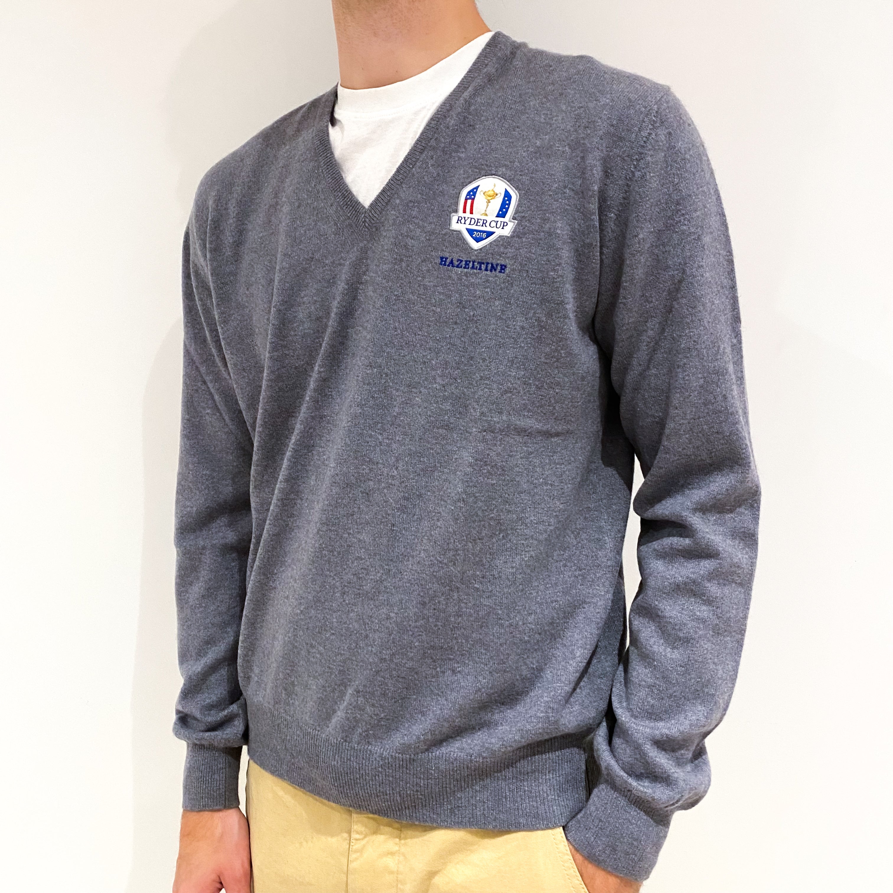 Men's Lori Piana Grey Cashmere V-Neck Golf Jumper Large