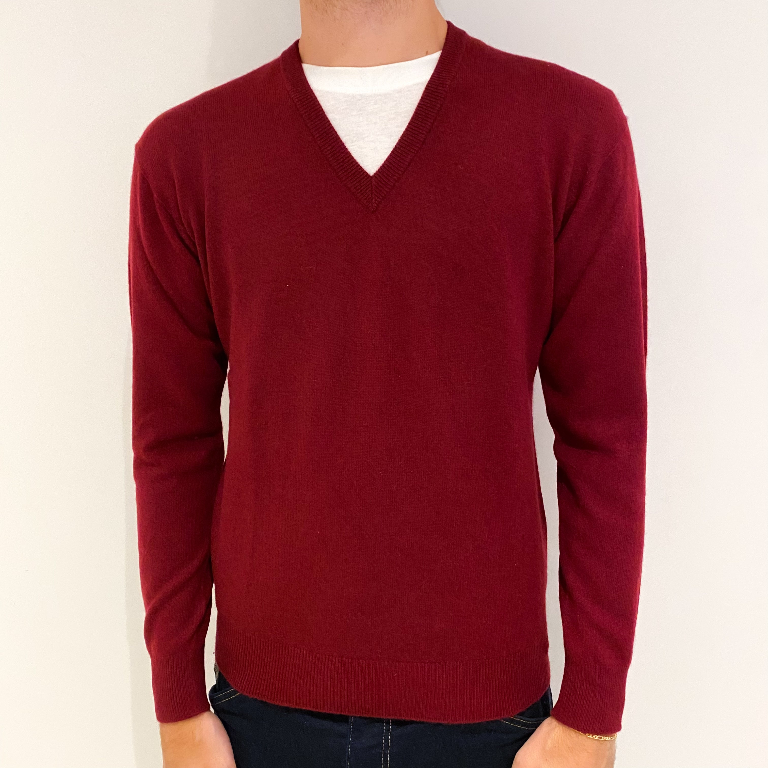 Men's Burgundy Red Cashmere V-Neck Jumper Medium