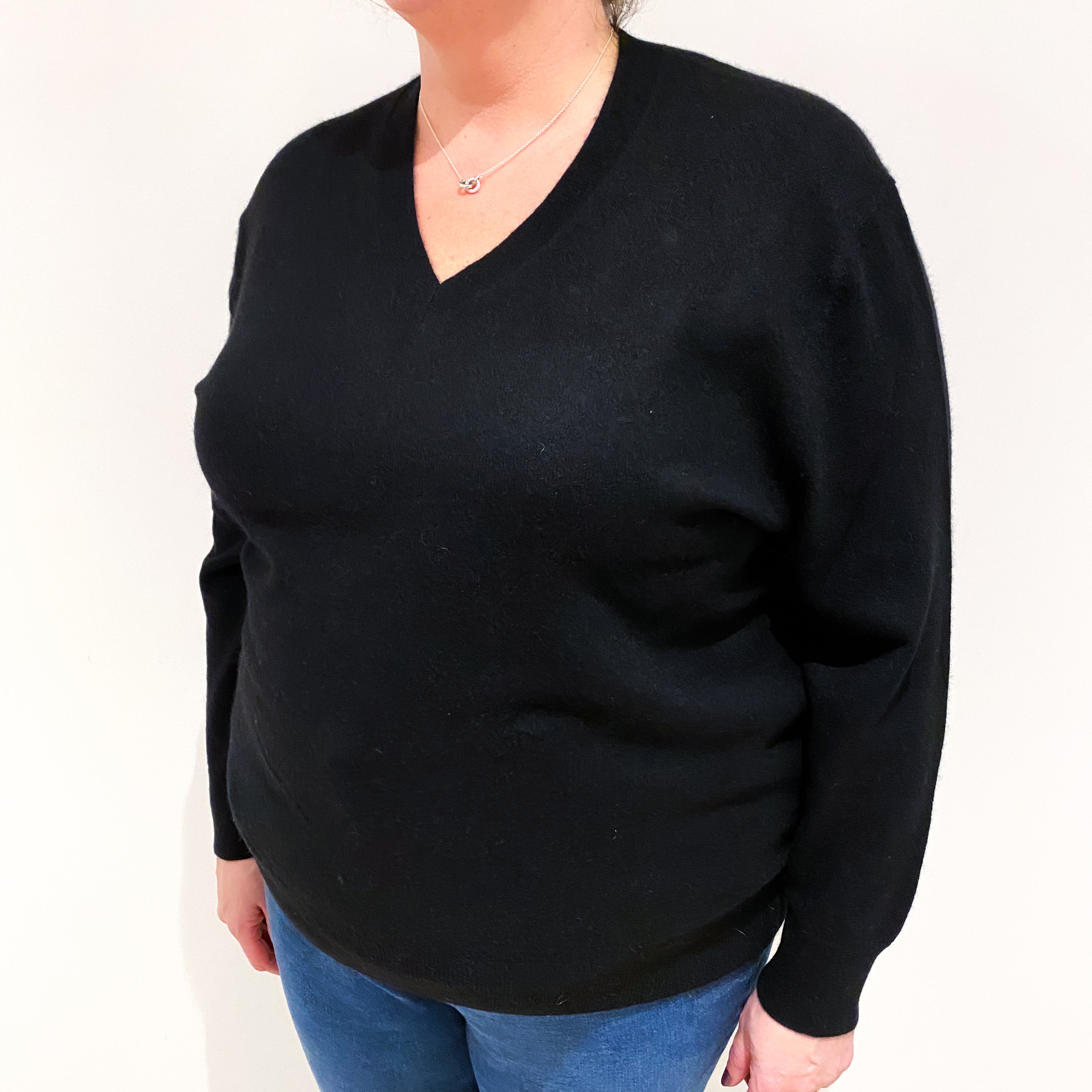Black Cashmere V Neck Jumper Extra Large