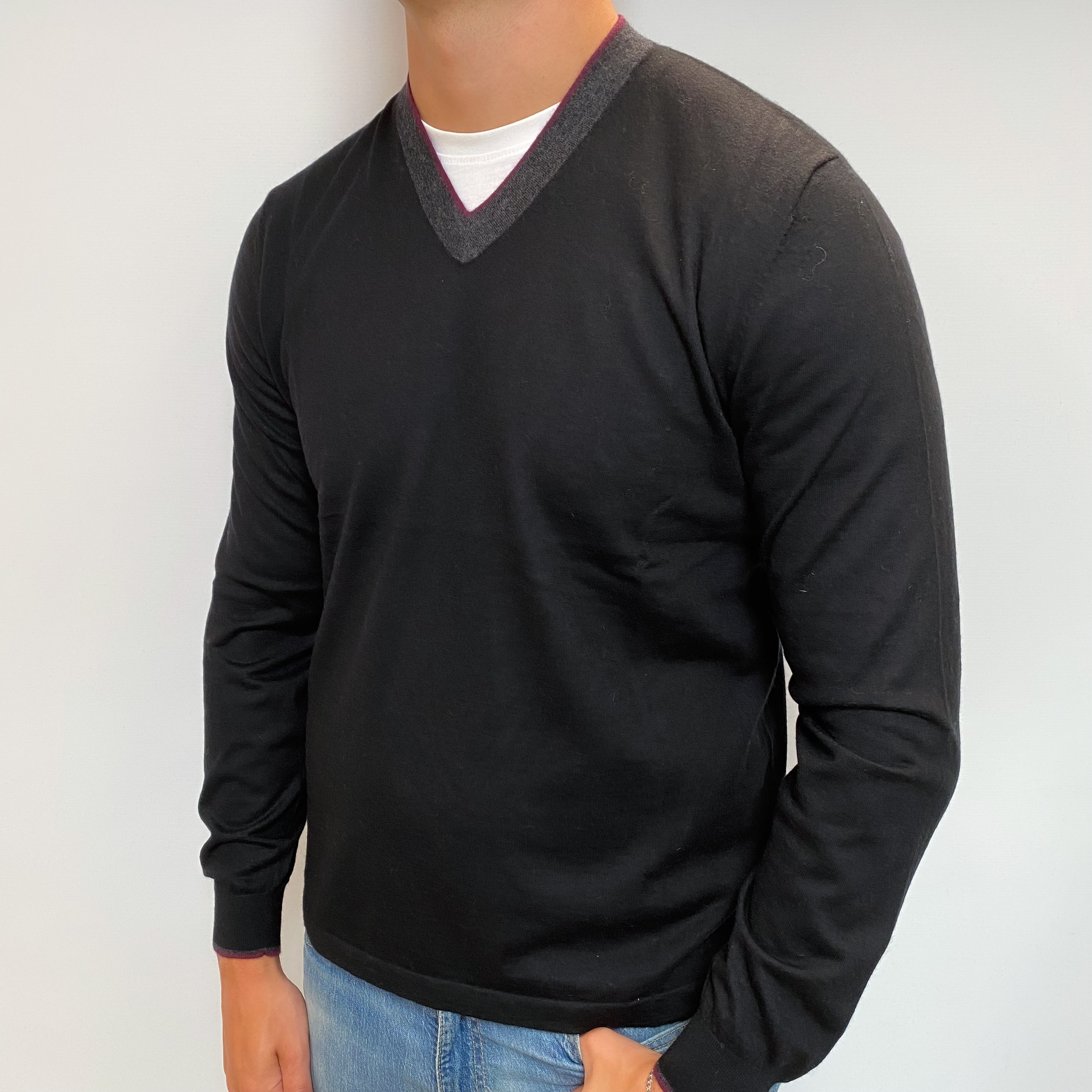 Men's Black Grey Trim Cashmere V Neck Jumper XL