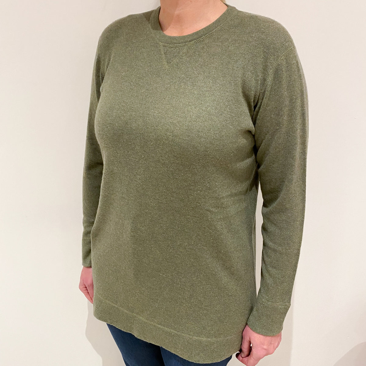 Light Sage Boxy Cashmere Crew Neck Jumper Large