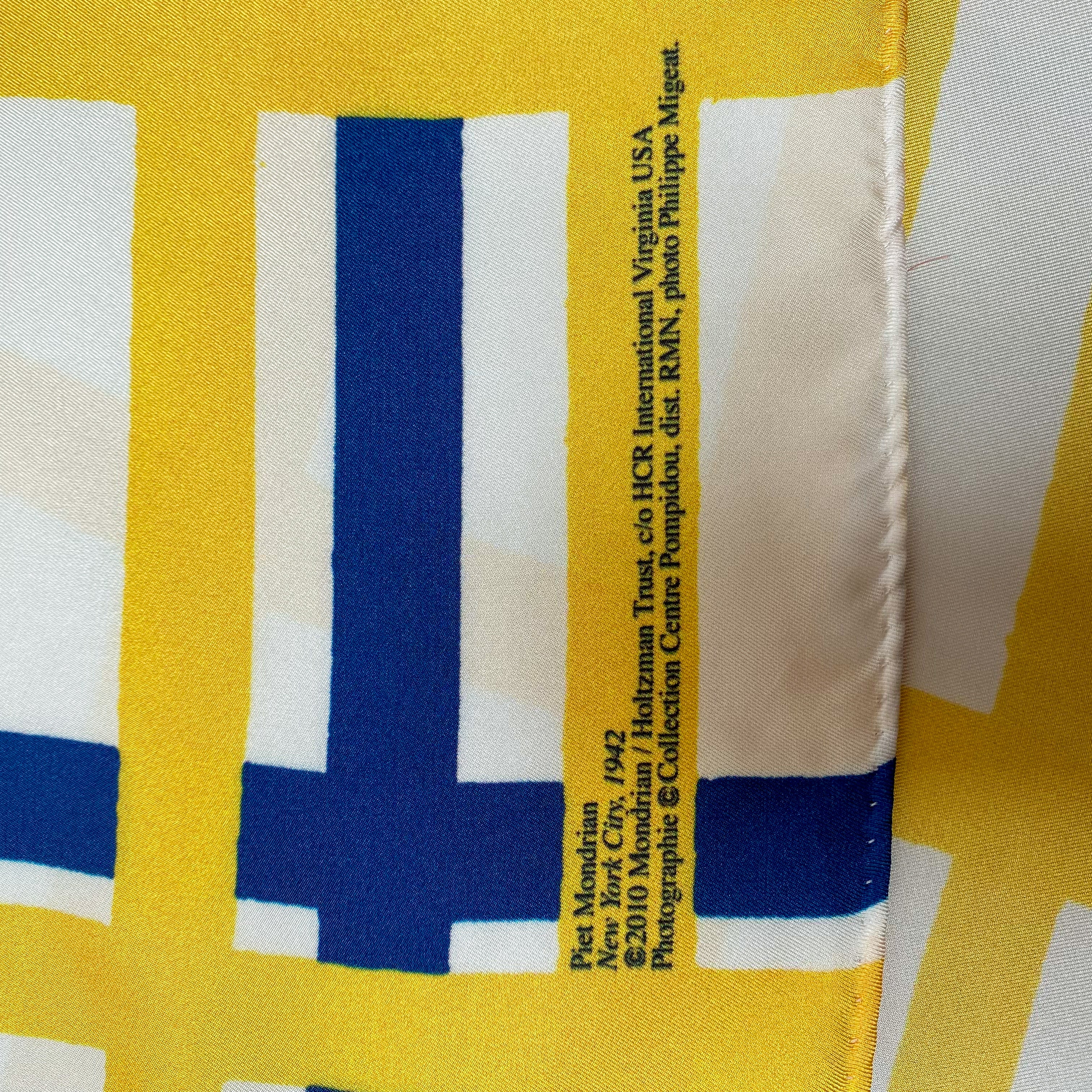 Immaculate Piet Mondrian Art Silk Scarf