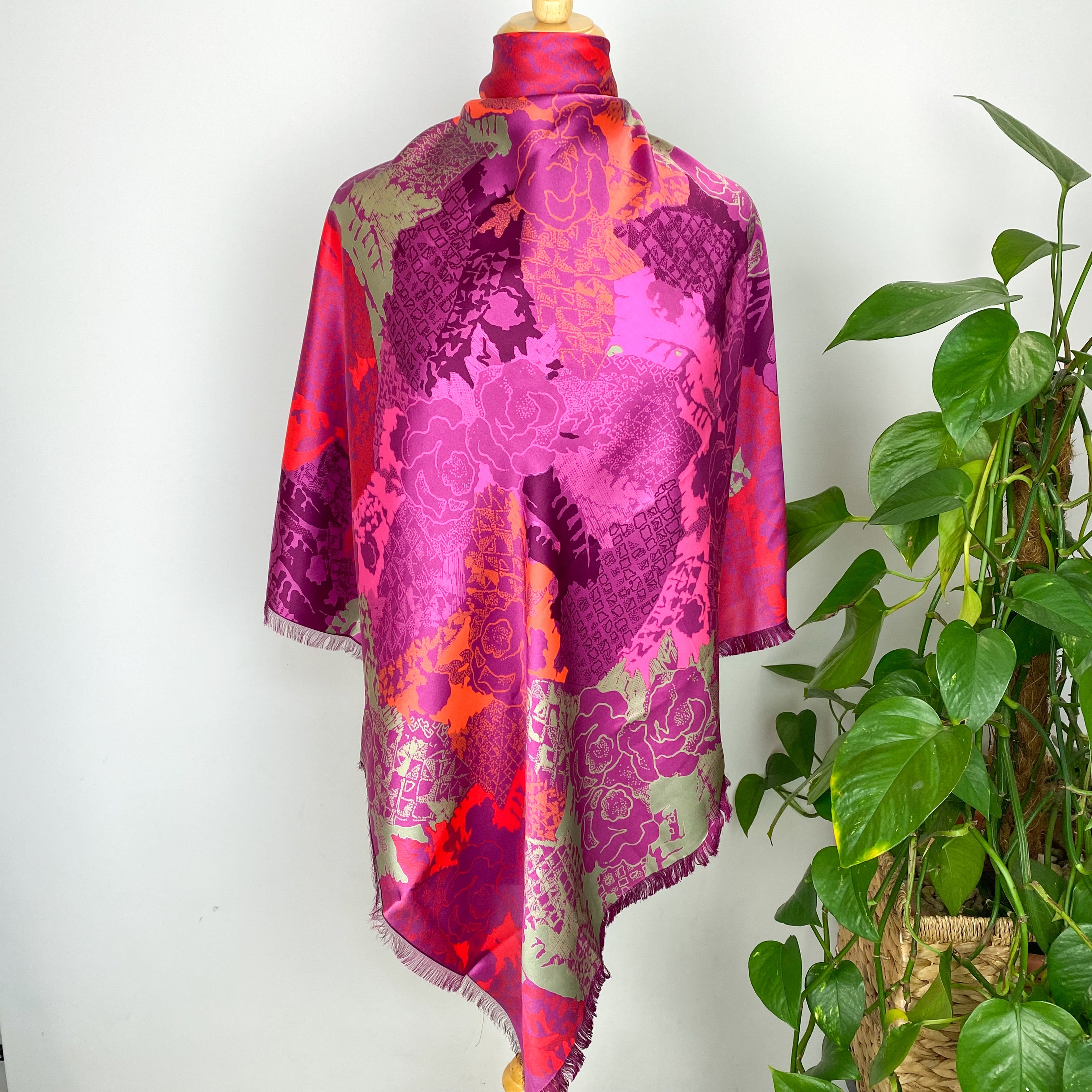Immaculate Cornelia James Abstract Silk Scarf
