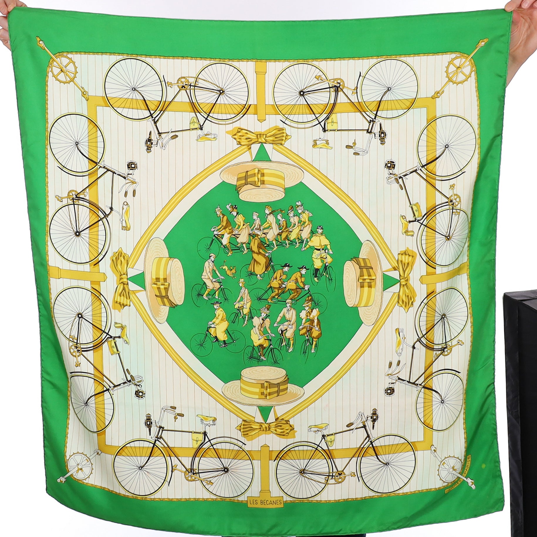 Hermès Les Bécanes Silk Scarf