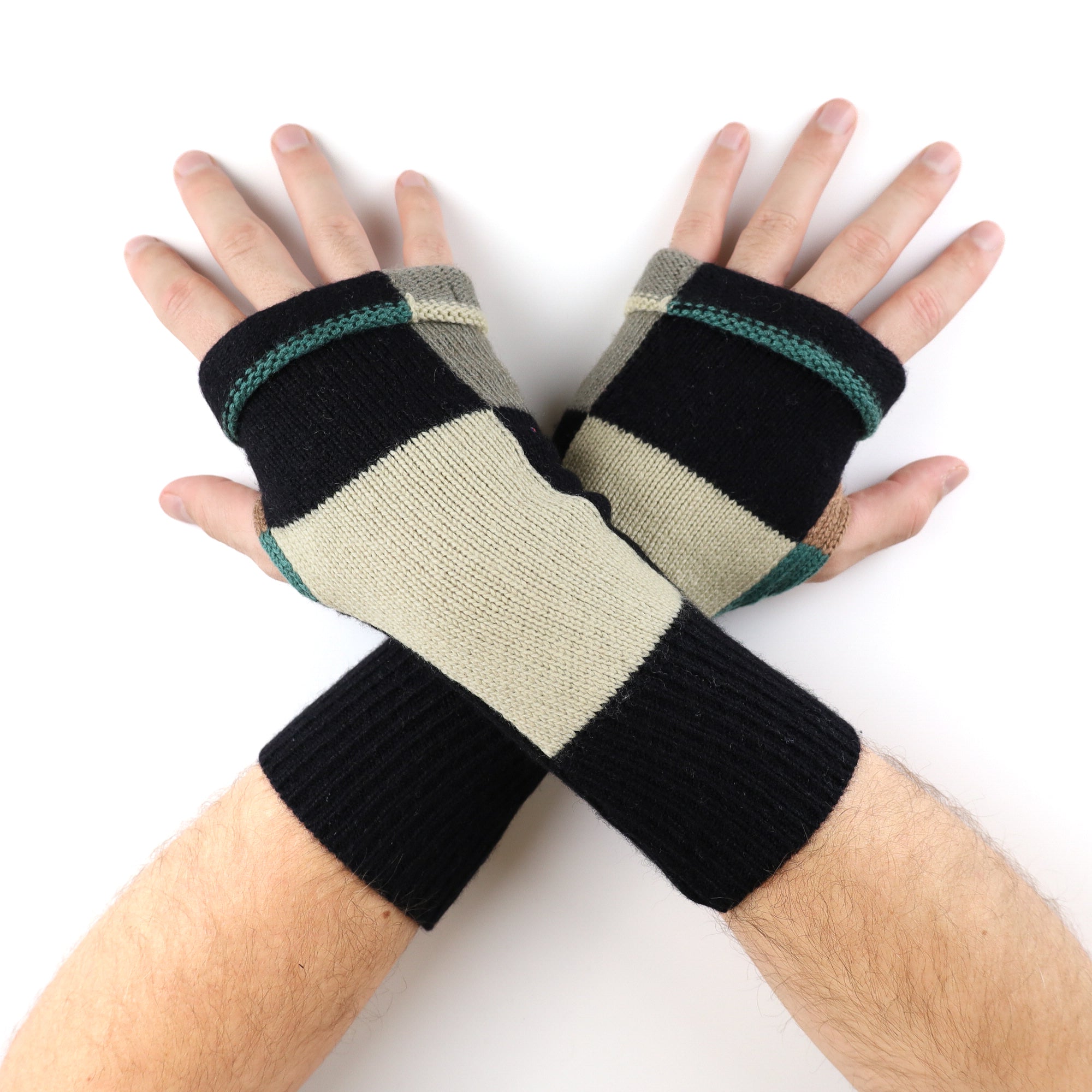 Men’s Black Green and Grey Patterned Fingerless Gloves
