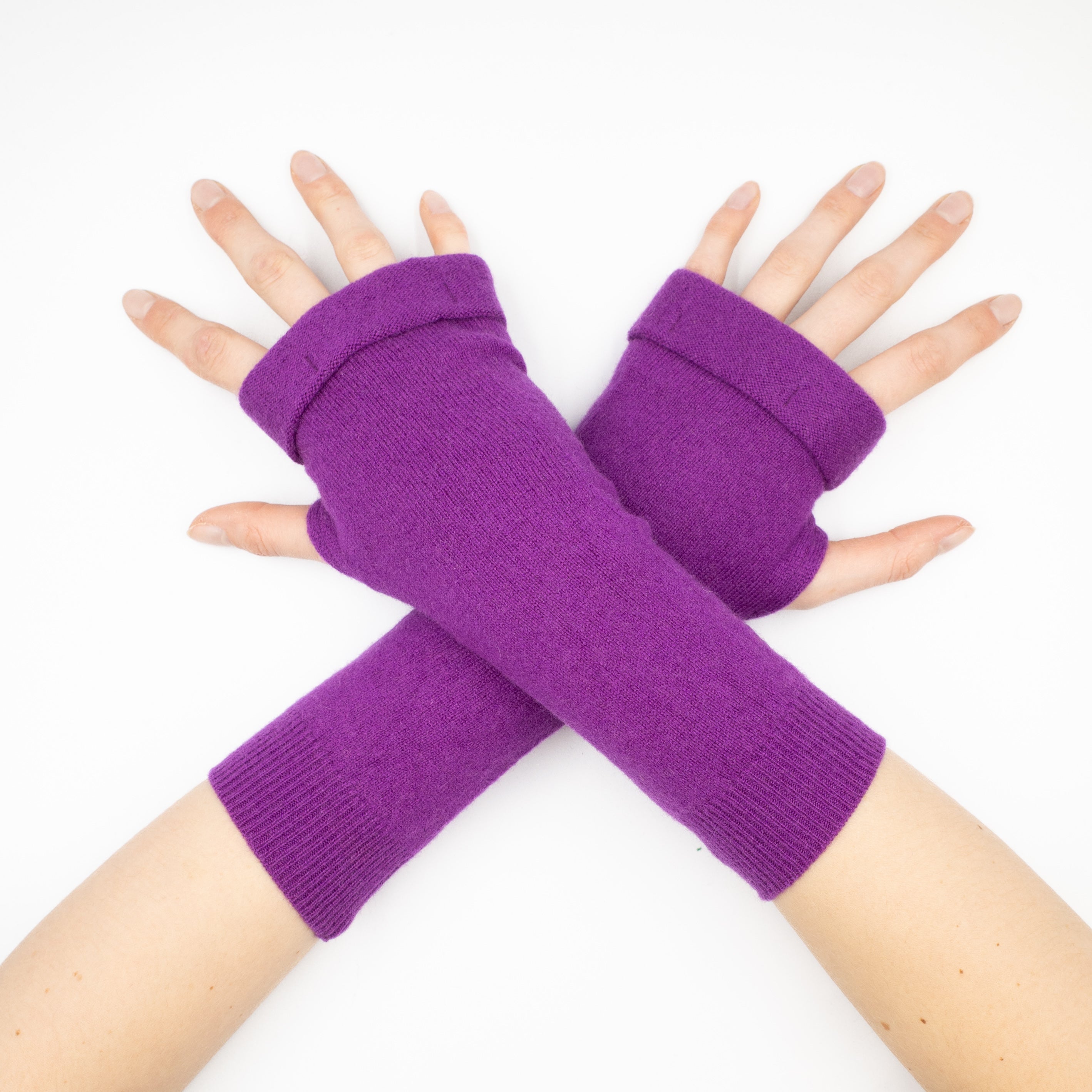Viola Purple Fingerless Gloves