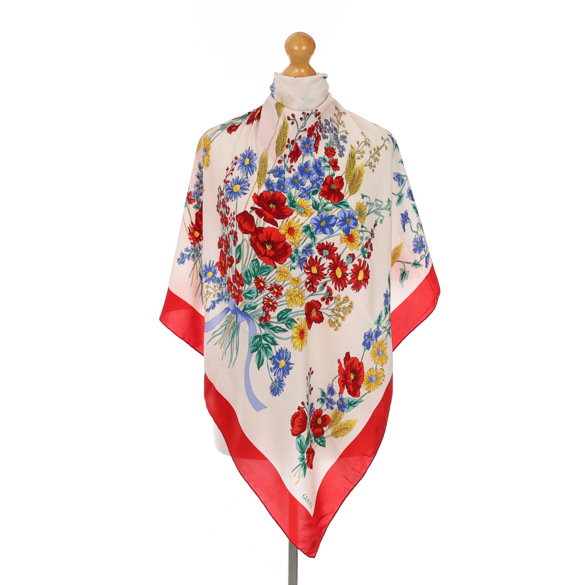 Gucci Floral Designer Silk Scarf