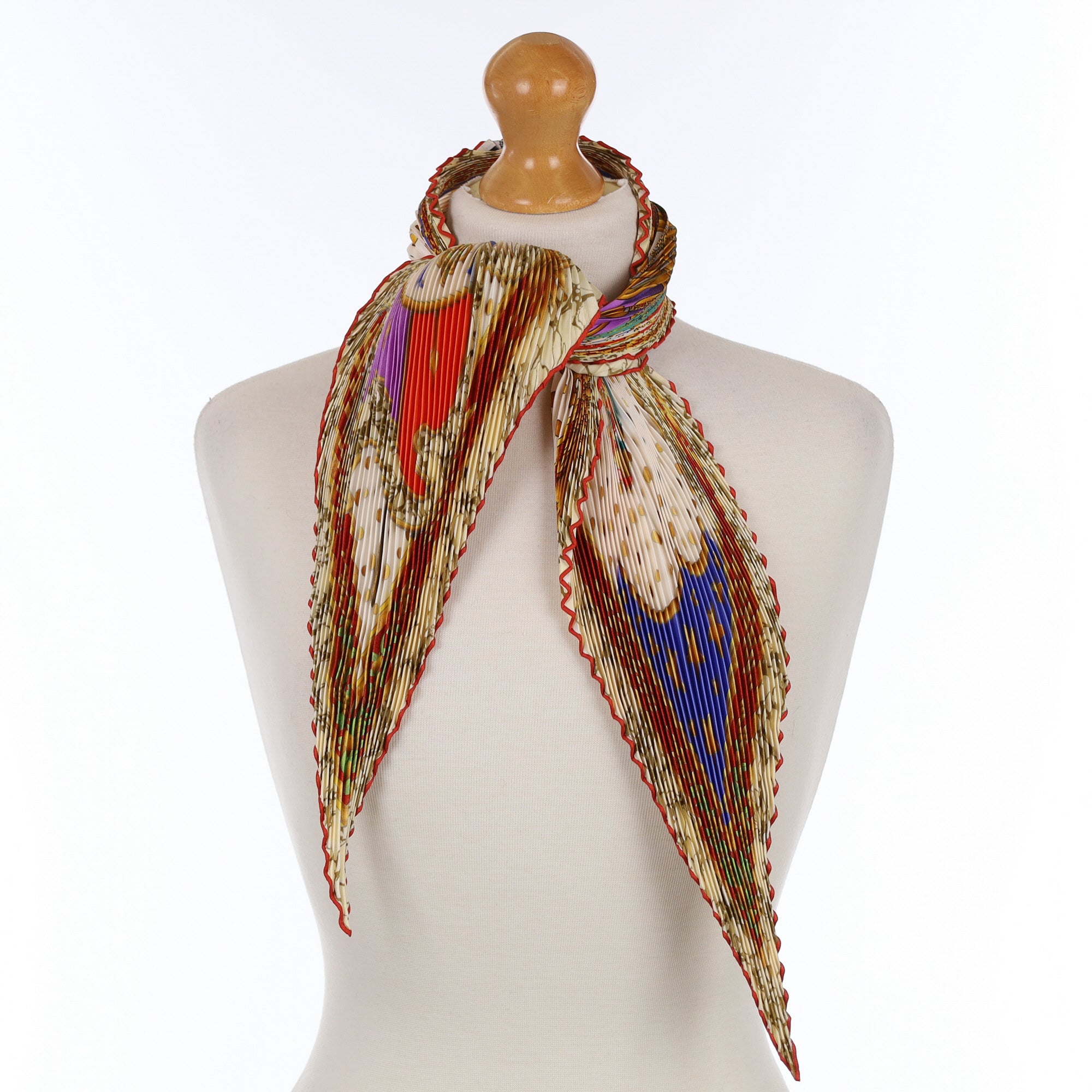 Brand New Boxed Hermès Carpe Diem Plisse Silk Scarf