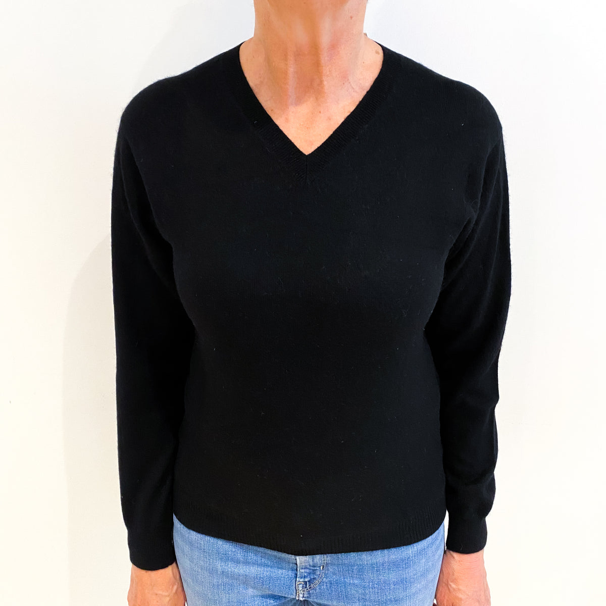 Black Cashmere V Neck Jumper Medium