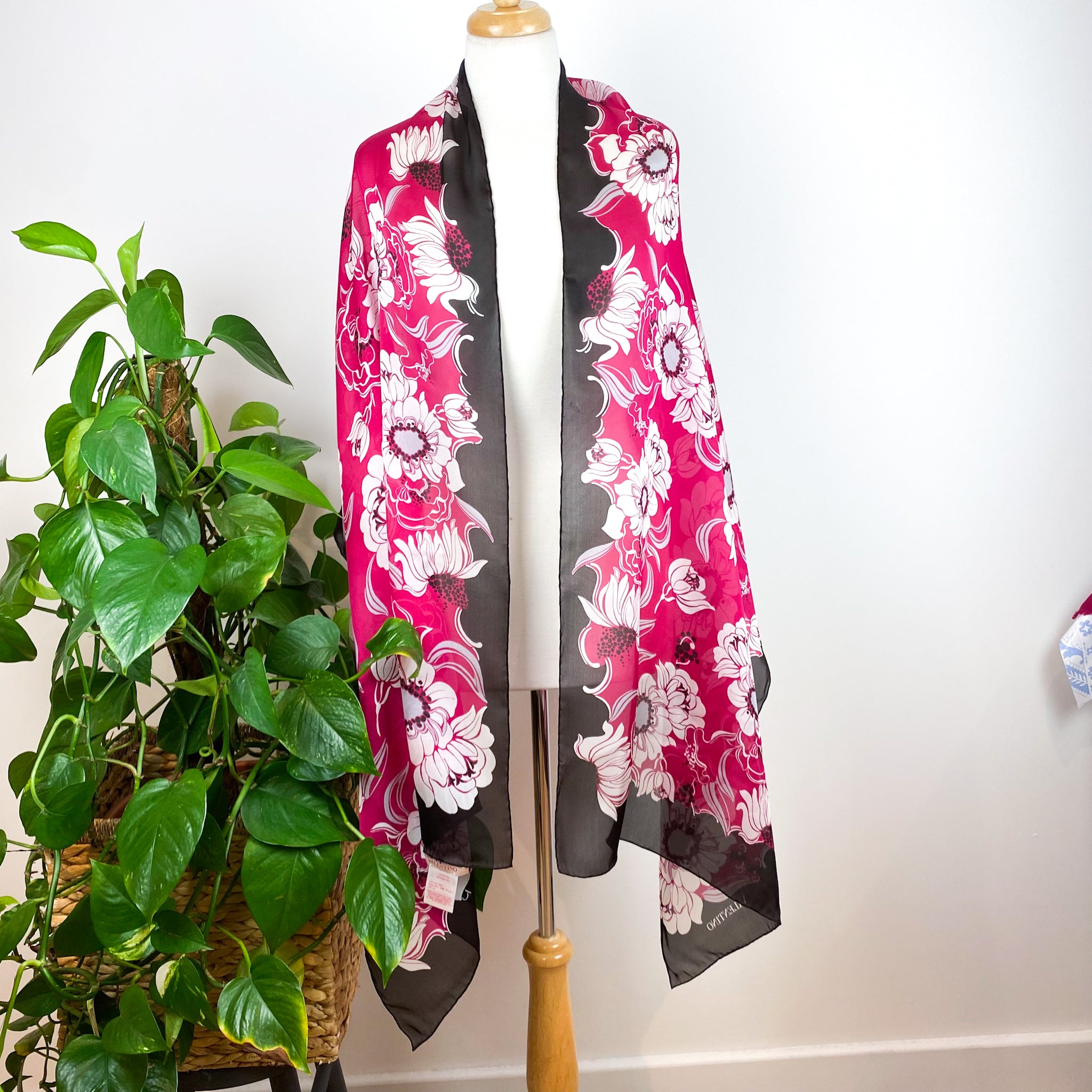 Brand New Valentino Floral Design Wrap Silk Scar