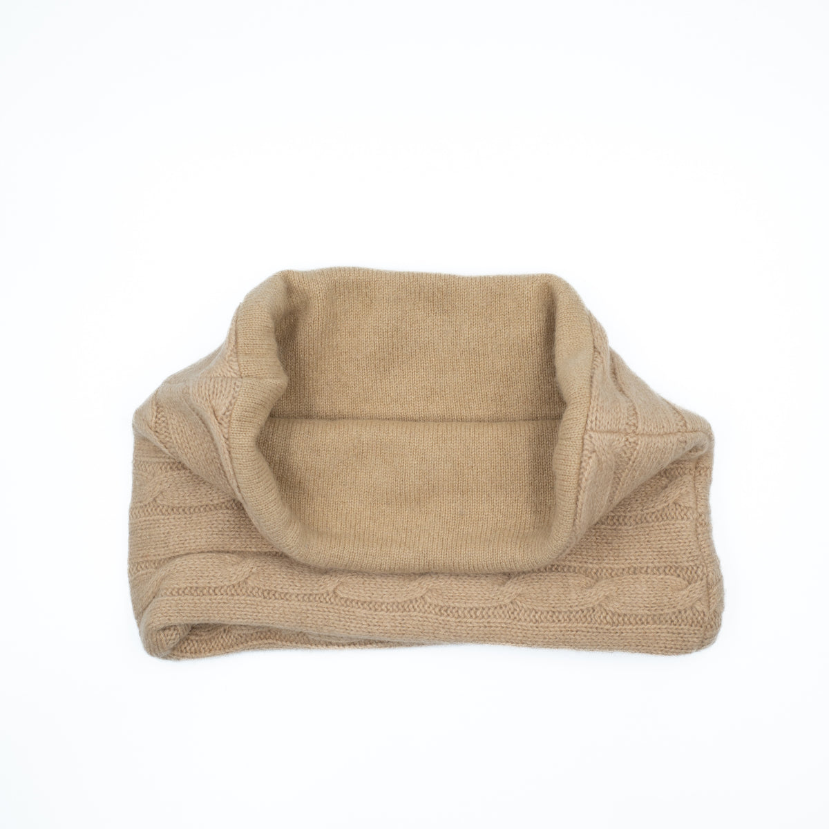Men’s Chunky Camel Cable Neck Warmer