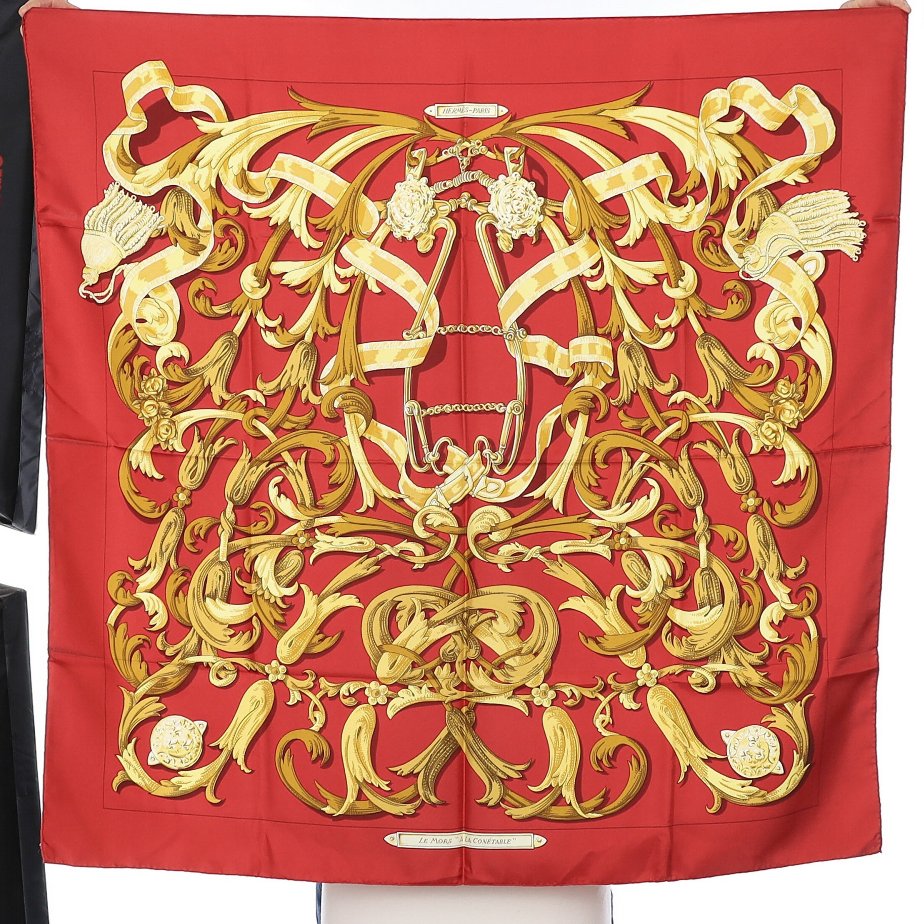 Pristine Hermès Le Mors a la Conétable Silk Scarf