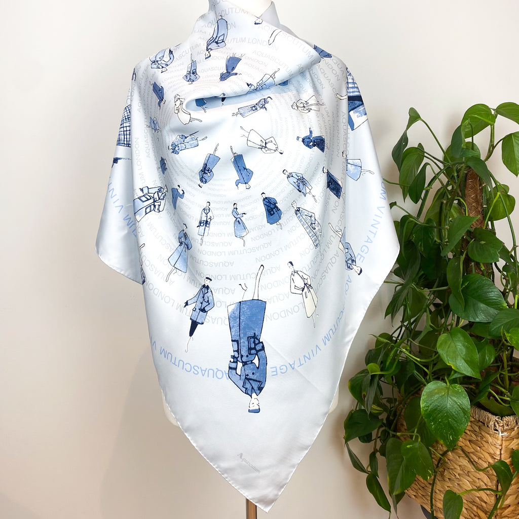 Aquascutum Fashion Vintage Silk Scarf