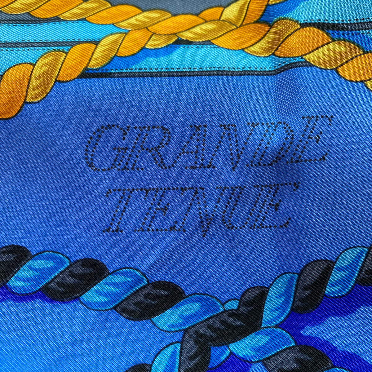 Hermès Grande Tenue Silk Scarf