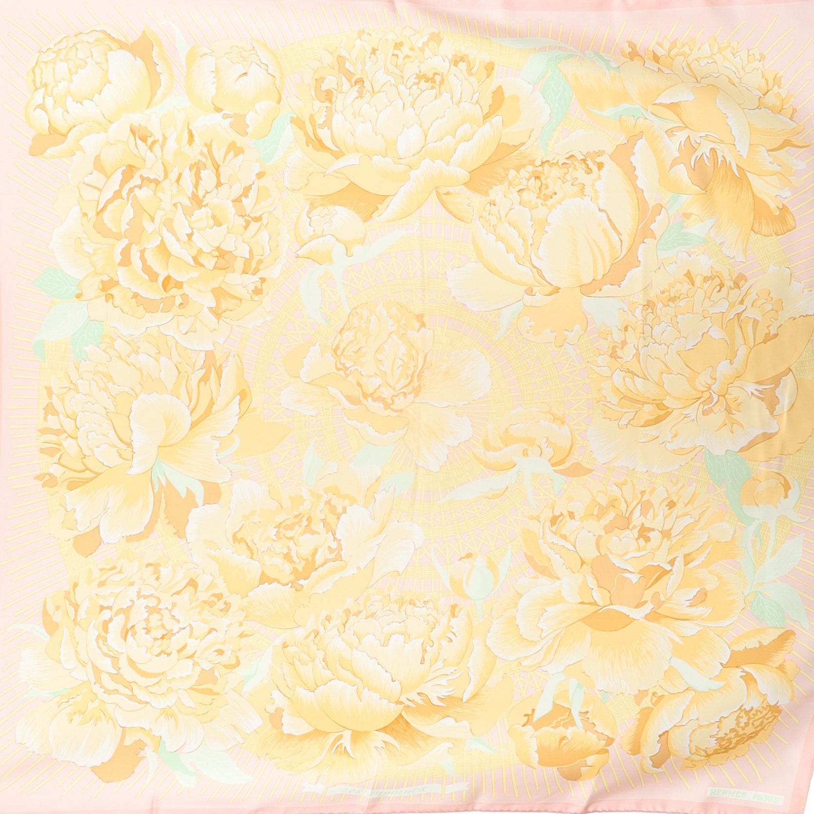 Pristine Boxed Hermès Les Pivoines Designer Silk Scarf