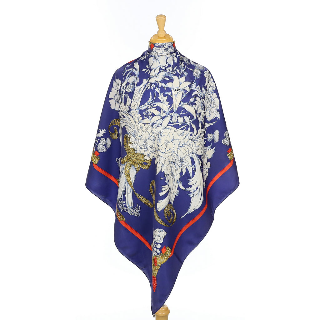 Hermès Regina Silk Scarf