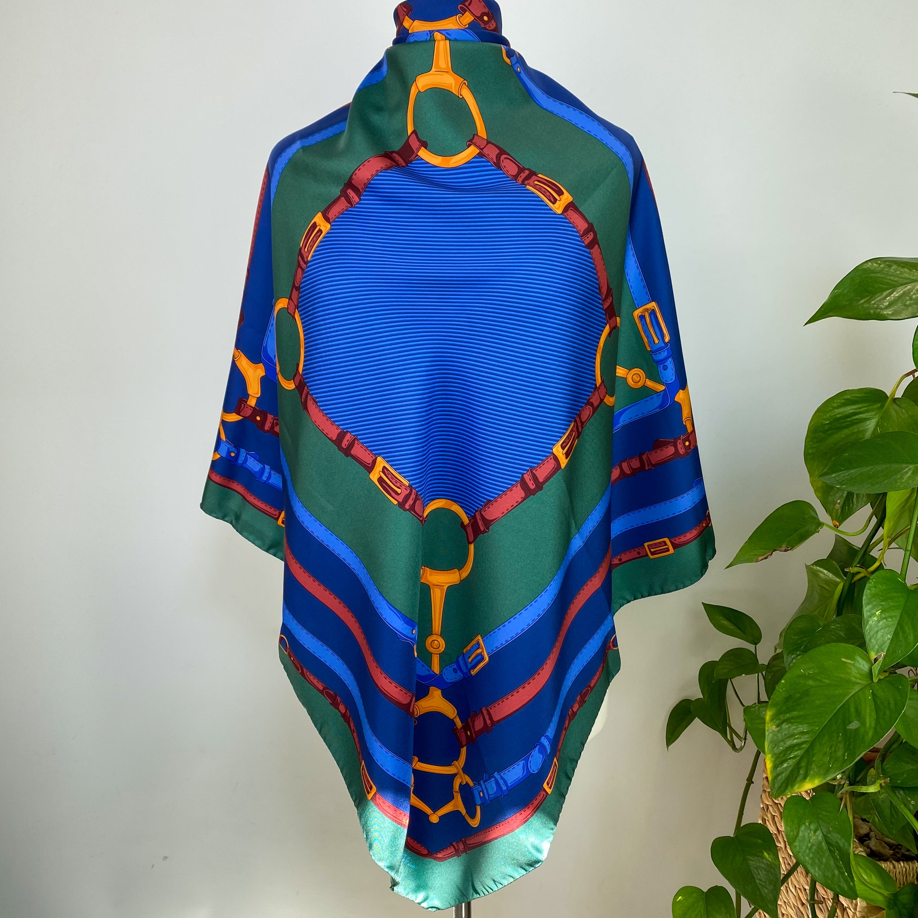 Brand New Boxed M Cilento & Fratello Silk Scarf