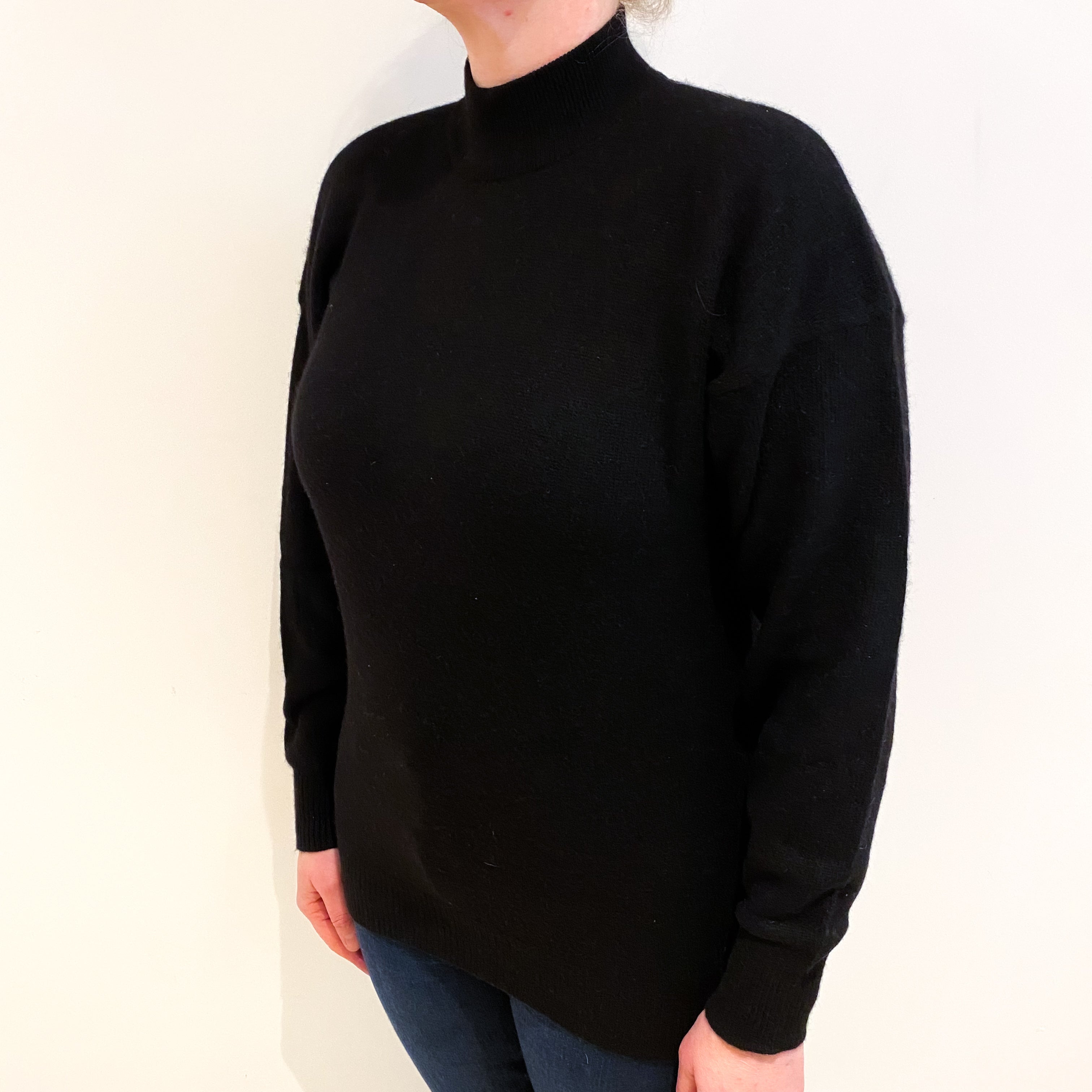 Black Cashmere Turtle Neck Jumper Large