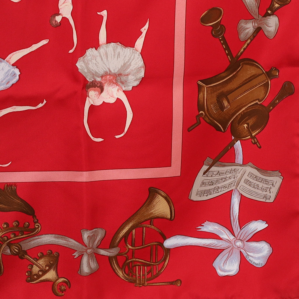 Pristine Boxed Hermès La Danse Silk Scarf