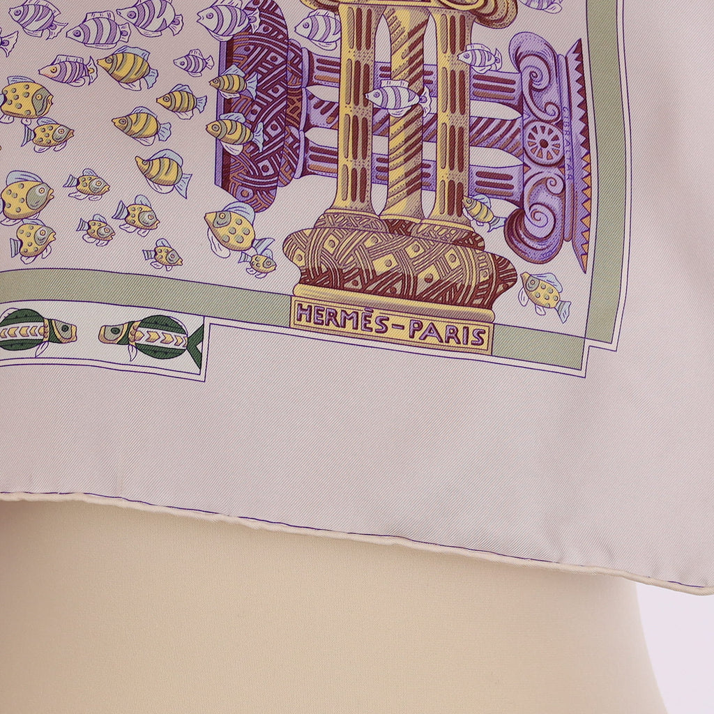 Hermès Rencontre Océane Silk Scarf