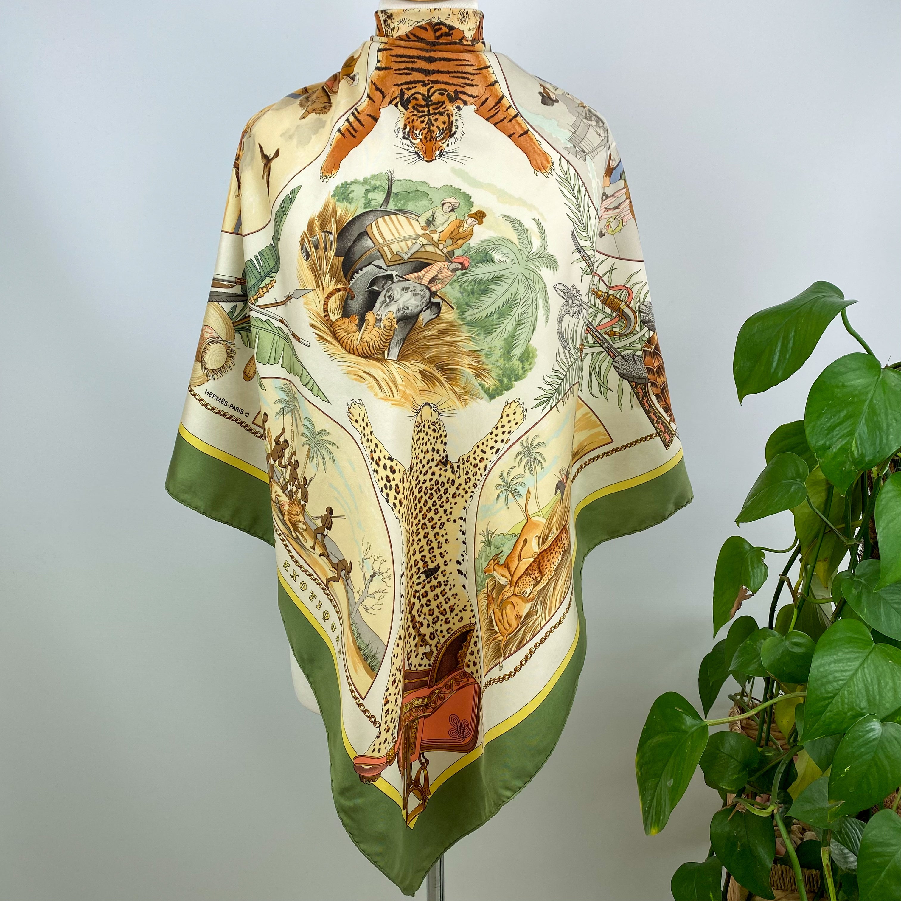 Hermès Chasses Exotiques Silk Scarf