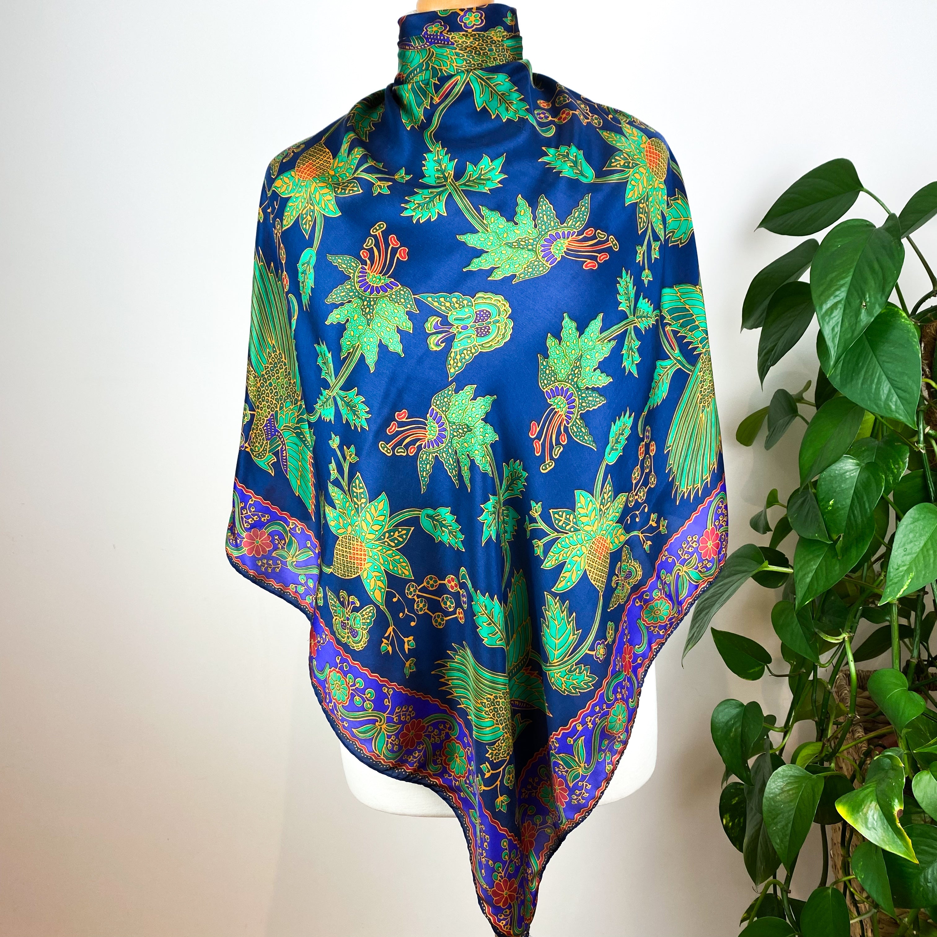 Country Casuals Floral Vintage Silk Scarf