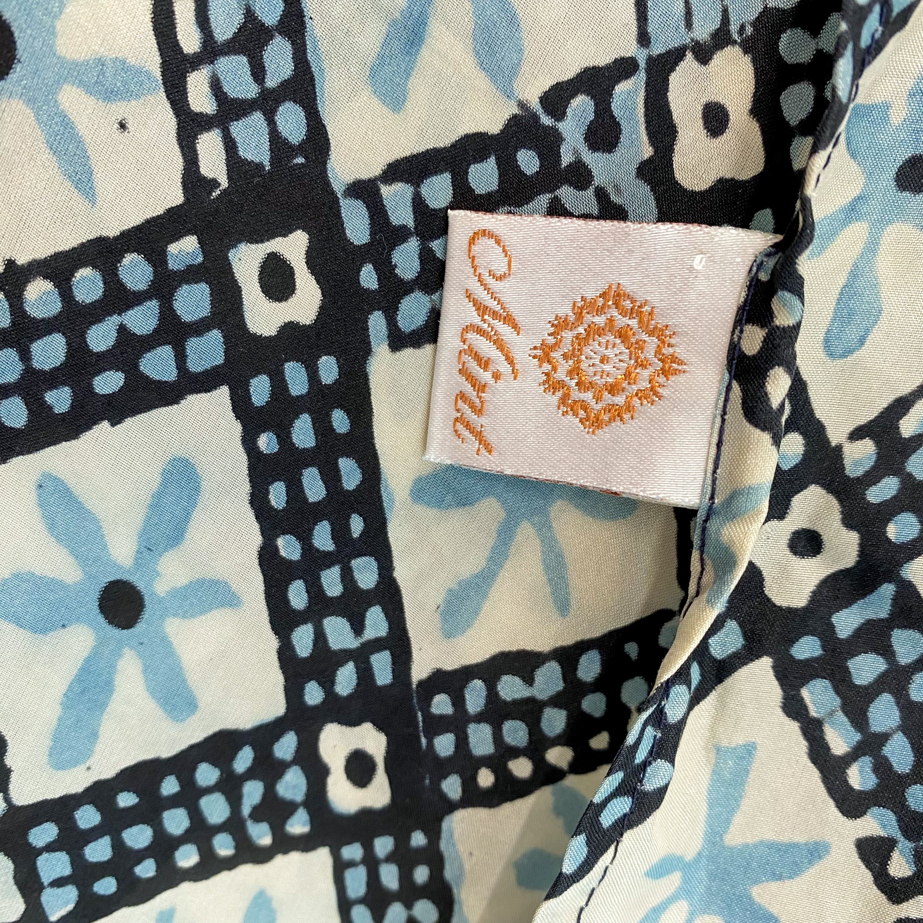 Large Wrap Style Geometric Silk Scarf