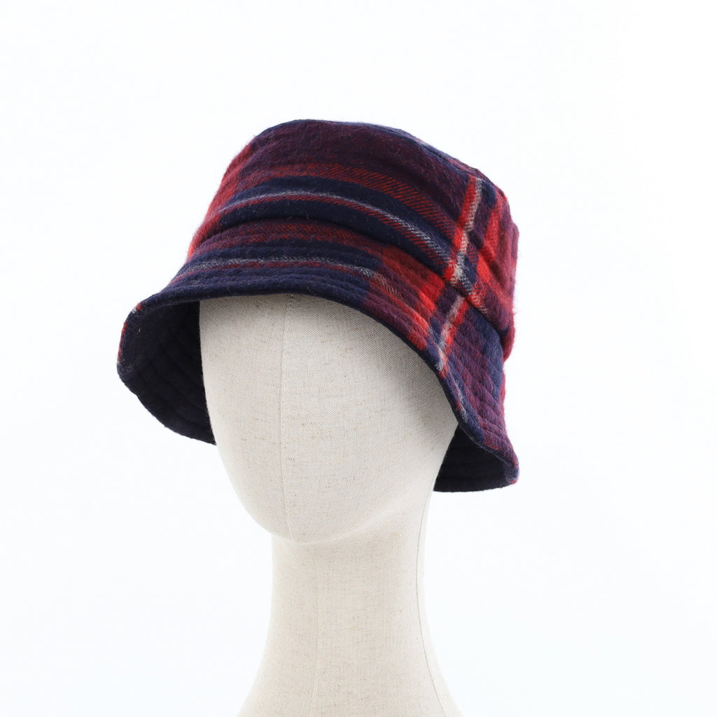 Unisex Navy & Red Check Reversible Cashmere Bucket Hat Men’s - M Women’s - L