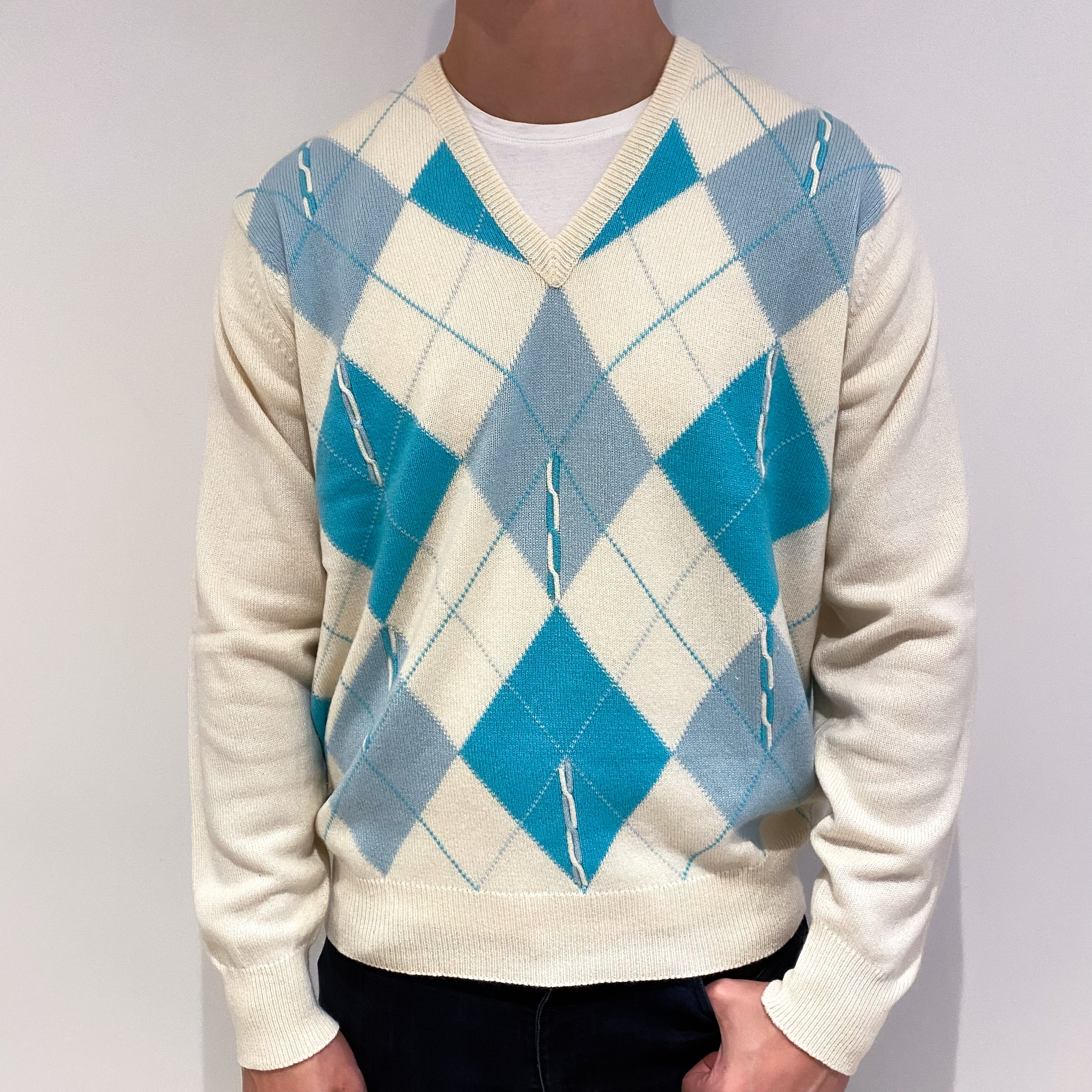 Men's Vintage Scottish Aqua and Cream Diamond Cashmere V-Neck Jumper Extra Large