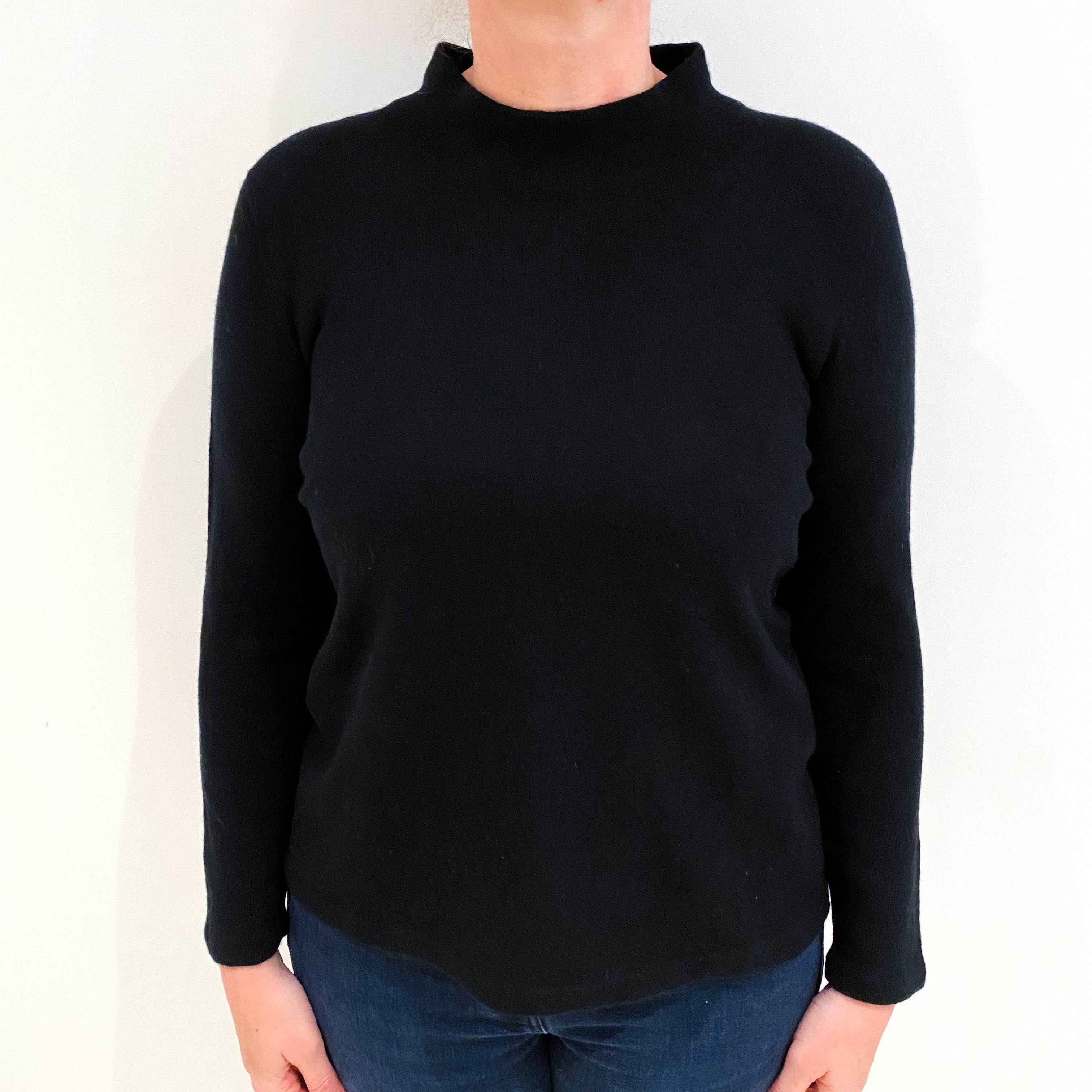 Black Cashmere Turtle Neck Jumper Large