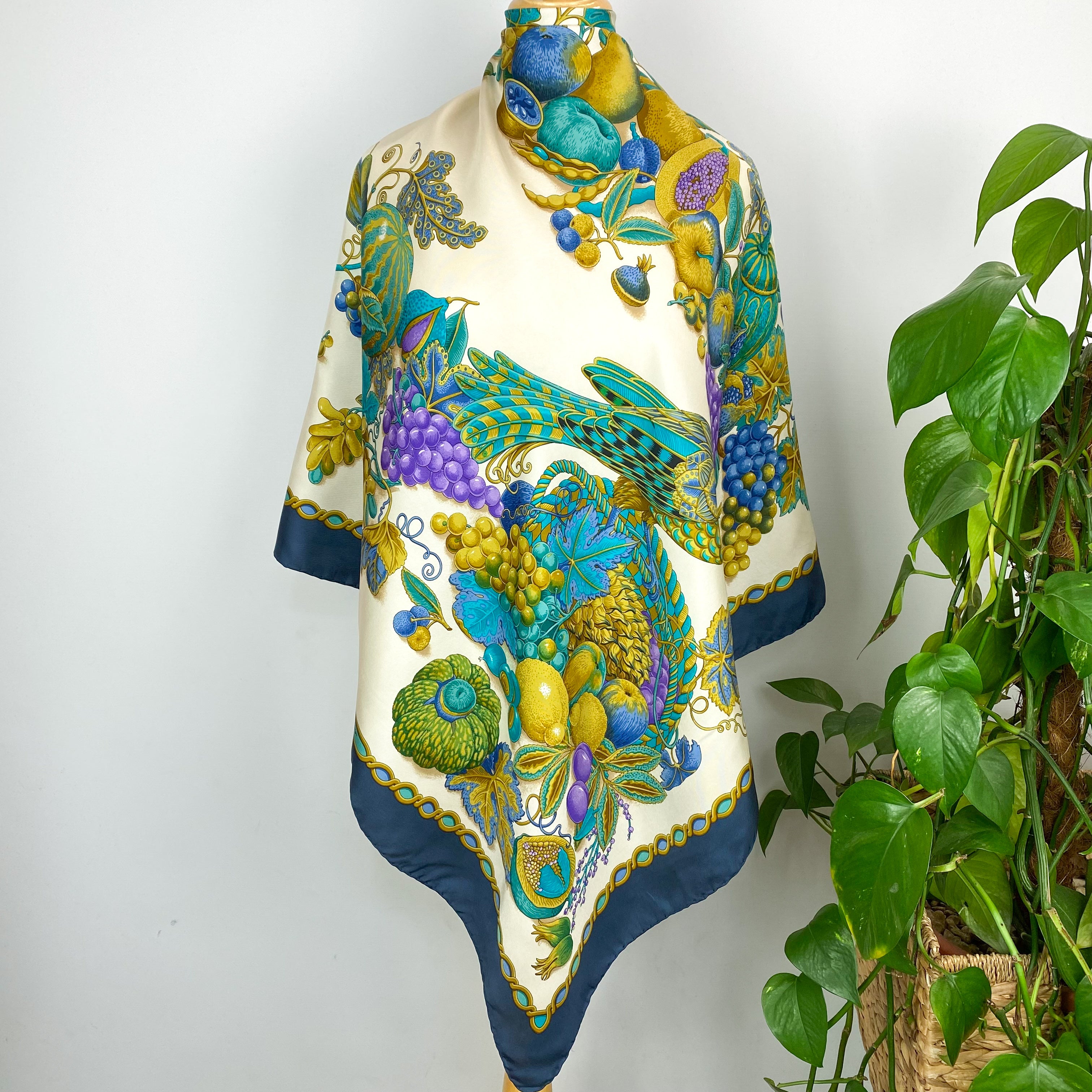 Salvatore Ferragamo Bird of Paradise Designer Silk Scarf