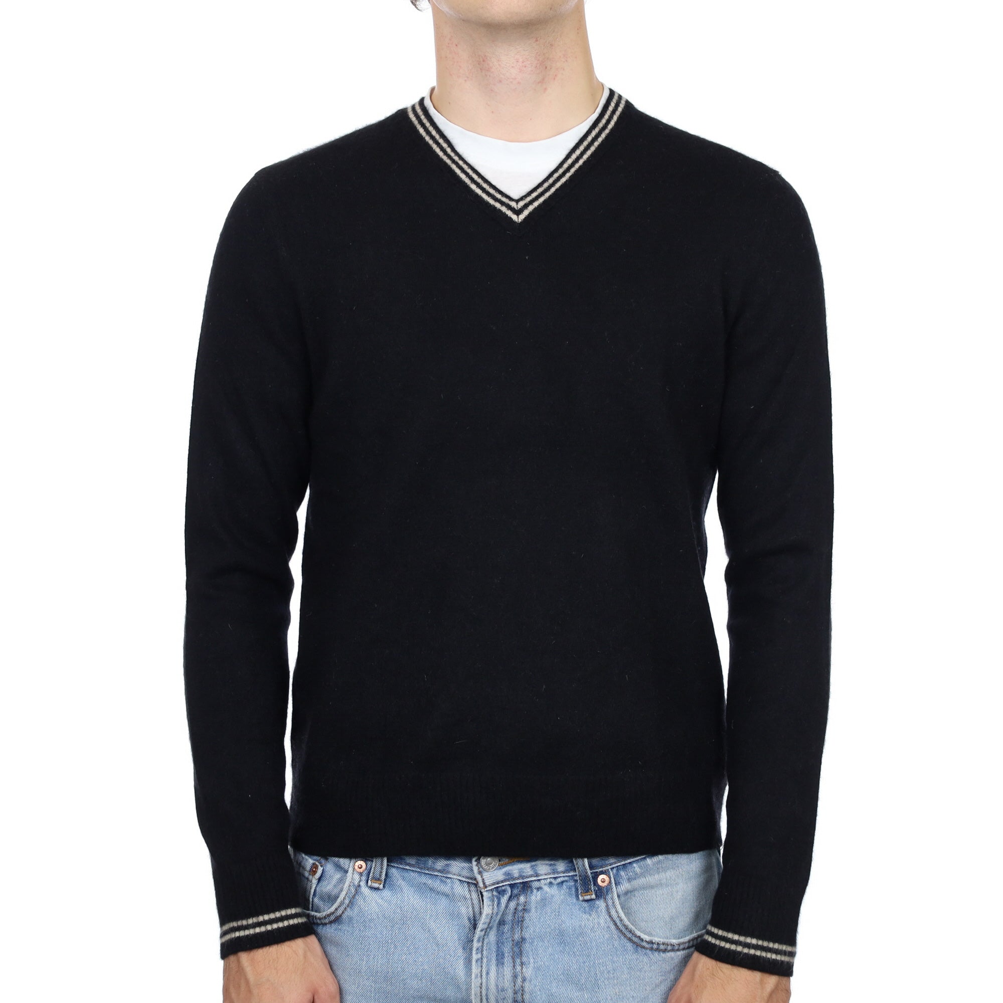 Men's Black Cashmere V Neck Jumper Medium