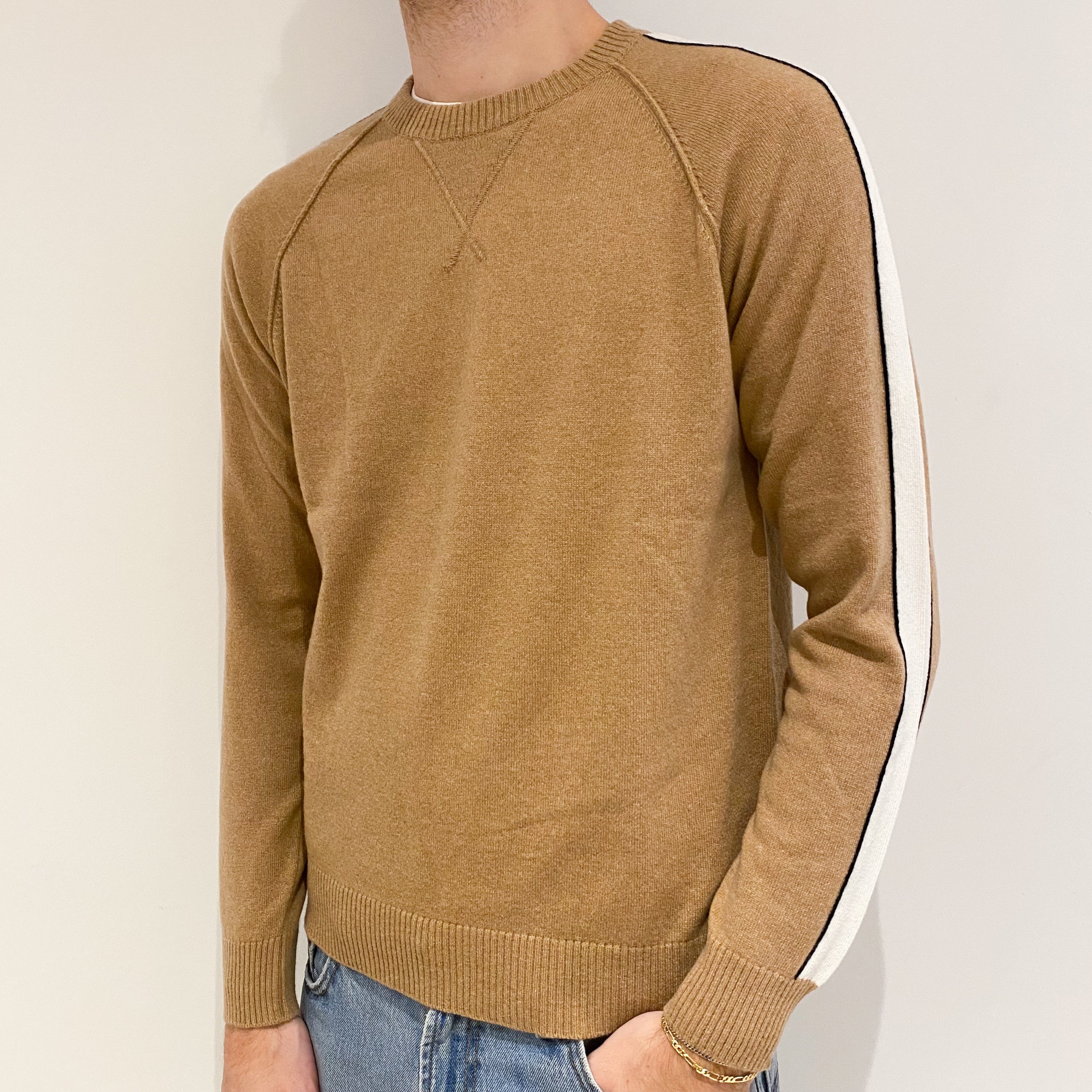 Men’s Brand New Scottish Camel Brown Stripe Crew Neck Jumper Medium