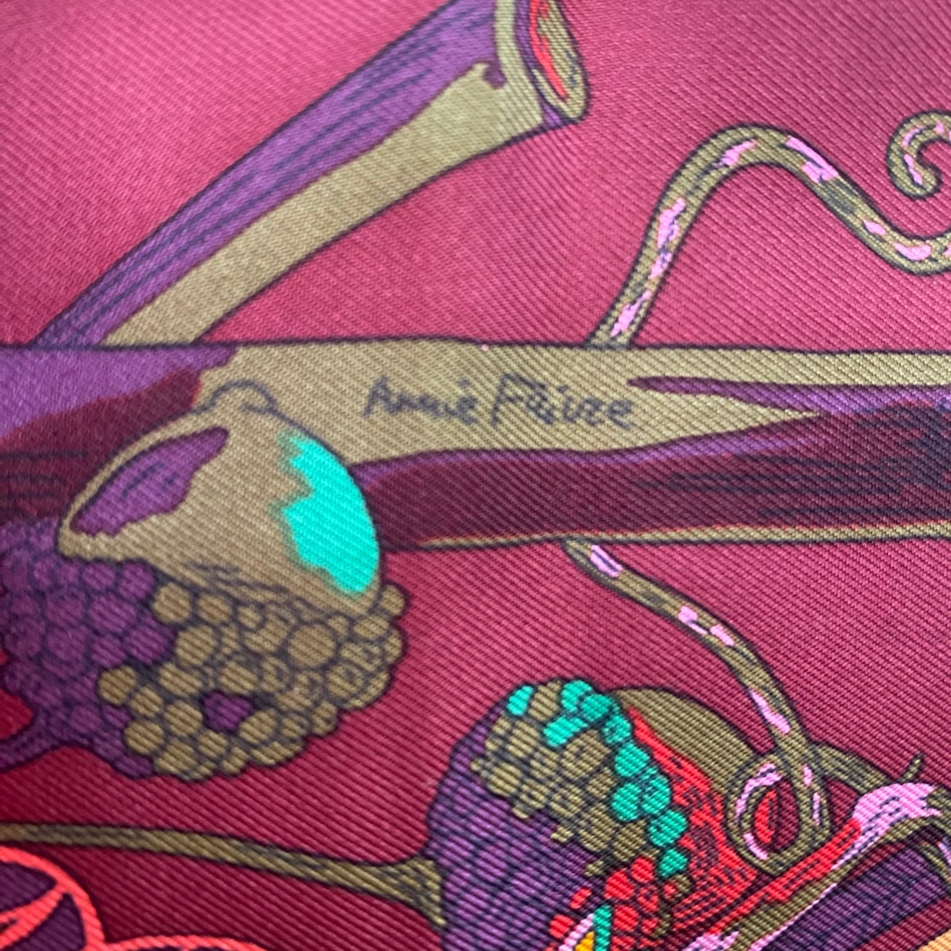 Pristine Boxed Hermès Mythes Et Métamorphoses Silk Scarf