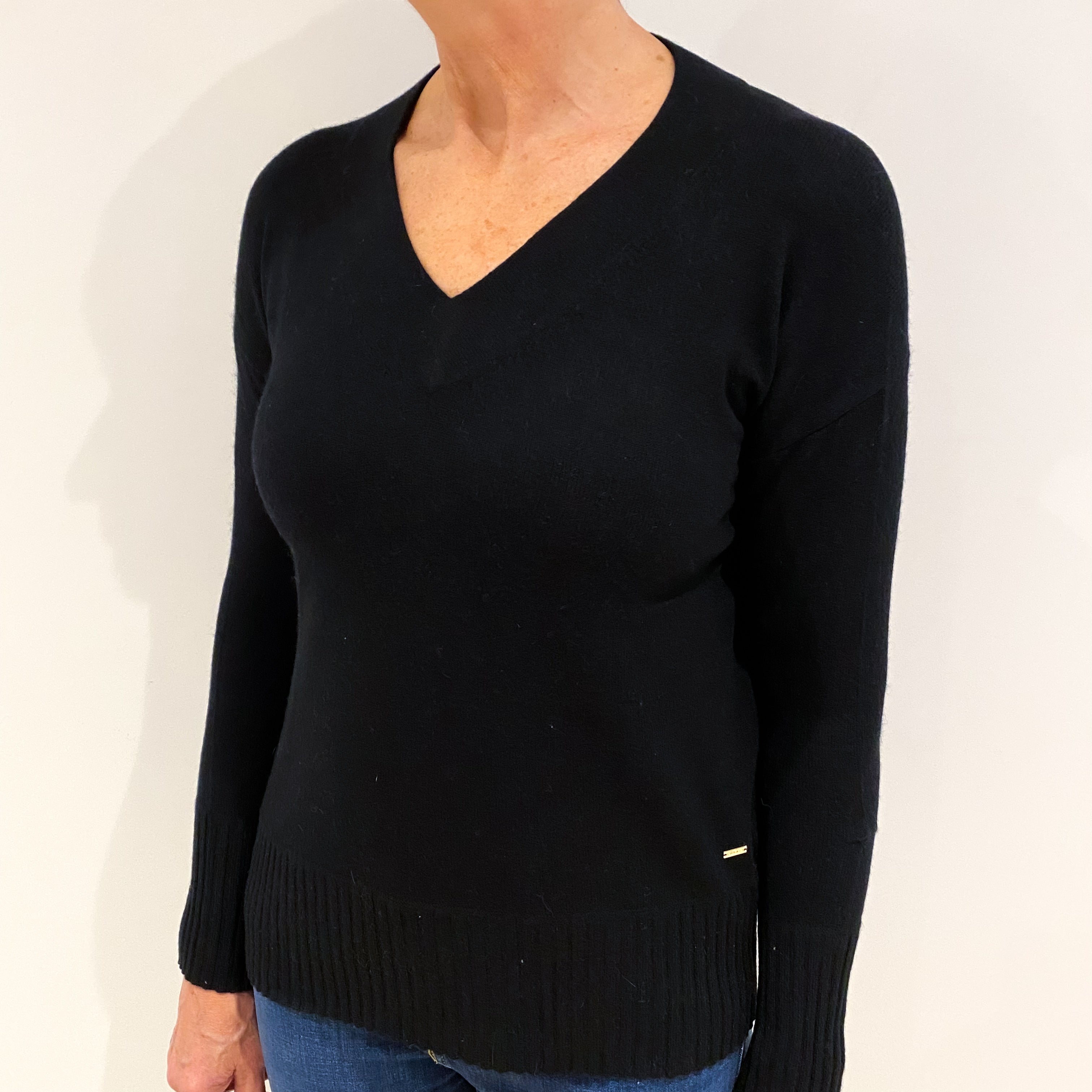 Black Cashmere V Neck Jumper Medium