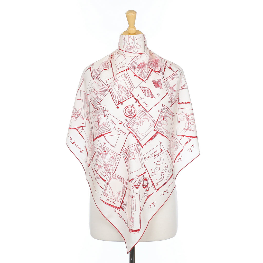 Hermès 70 Instructions su L’art de Nouser et Porter Votre Carre Silk Scarf