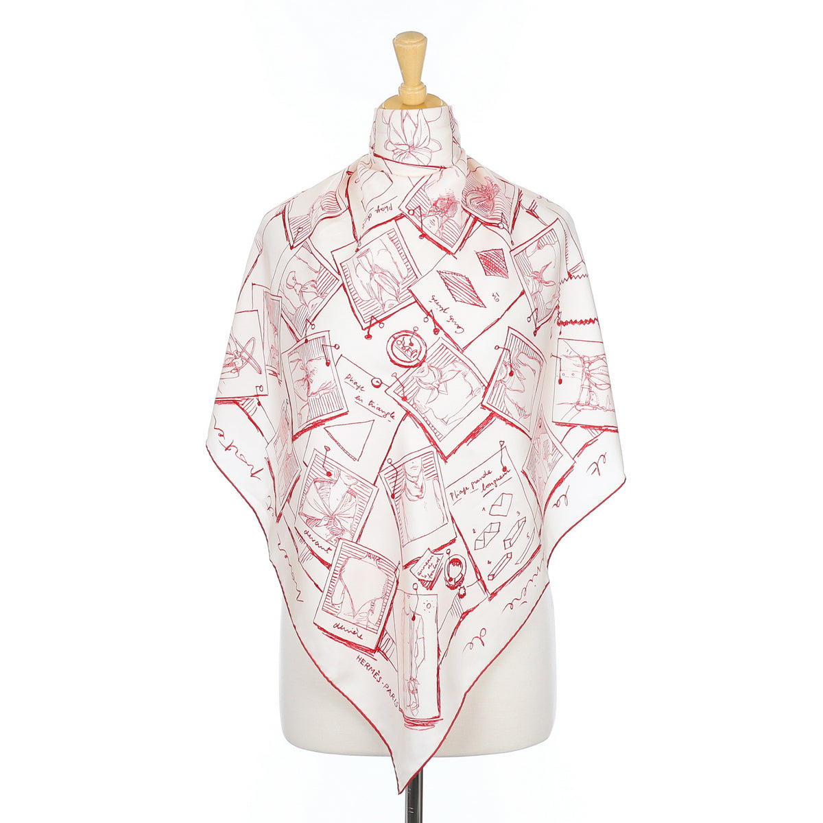 Hermès 70 Instructions su L’art de Nouser et Porter Votre Carre Silk Scarf