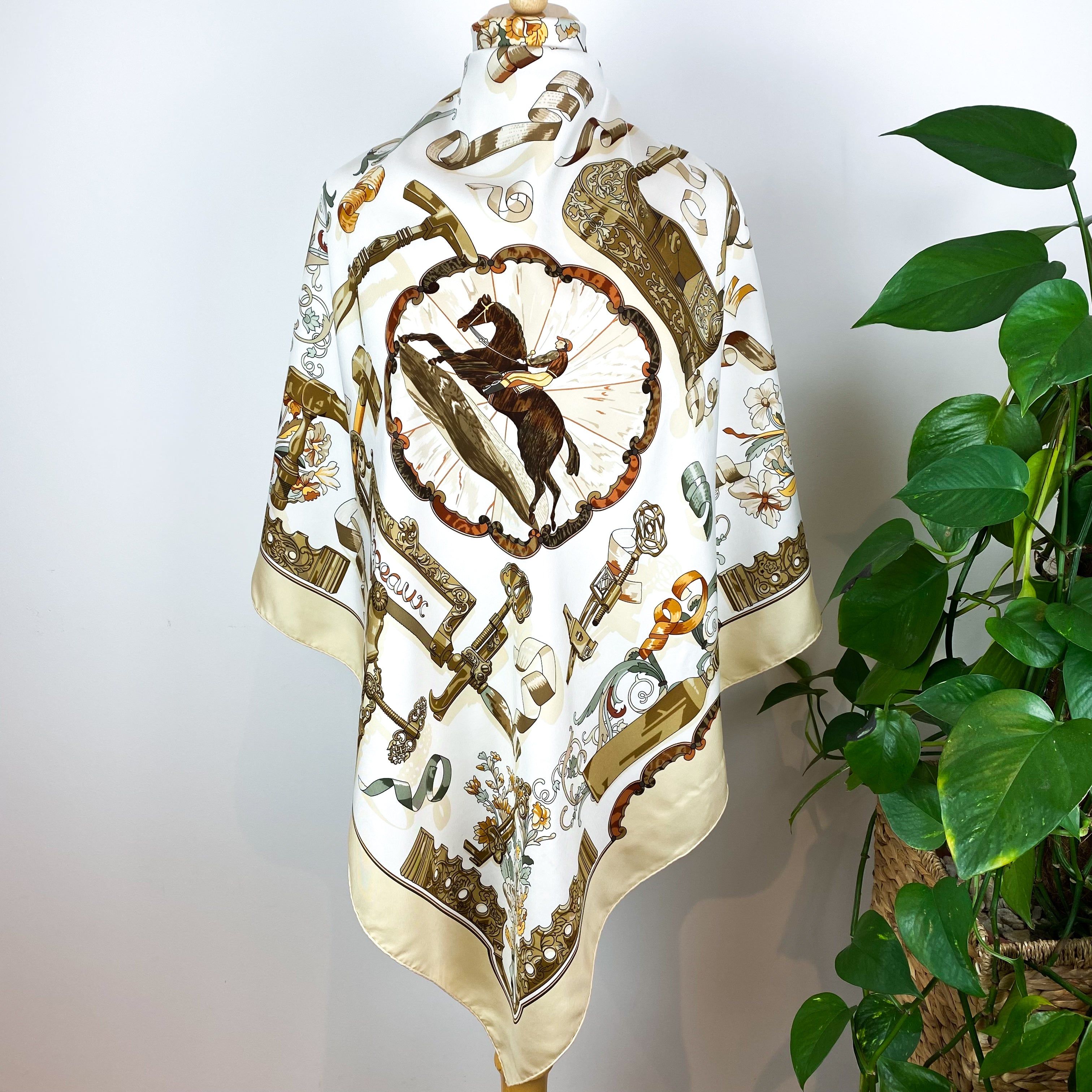 Boxed Hermes Copeaux 1998 Designer Silk Scarf