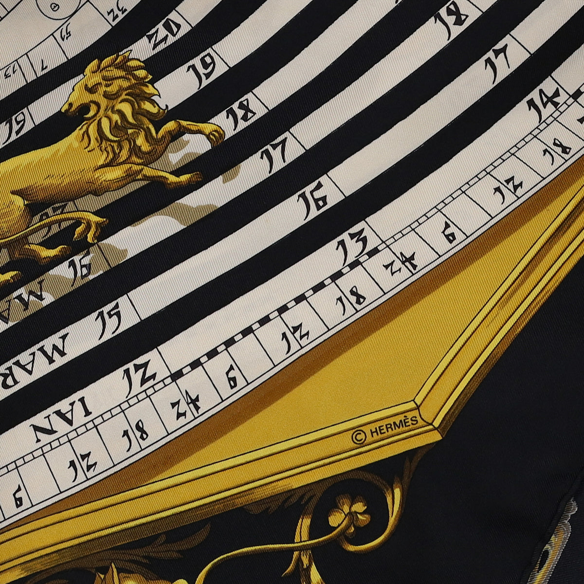 Hermès Dies Et Hore Silk Scarf