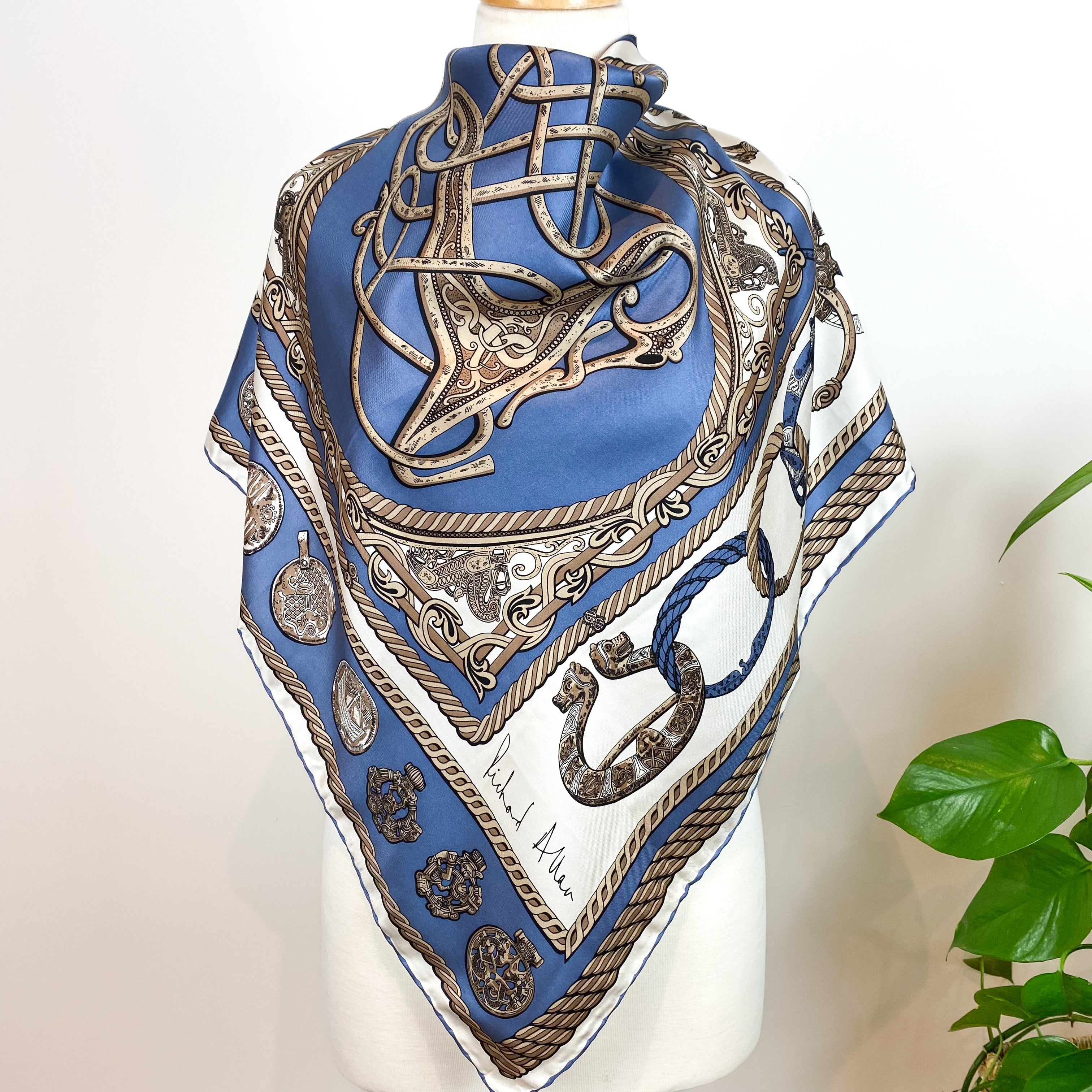 1970s Richard Allan Vintage Silk Scarf