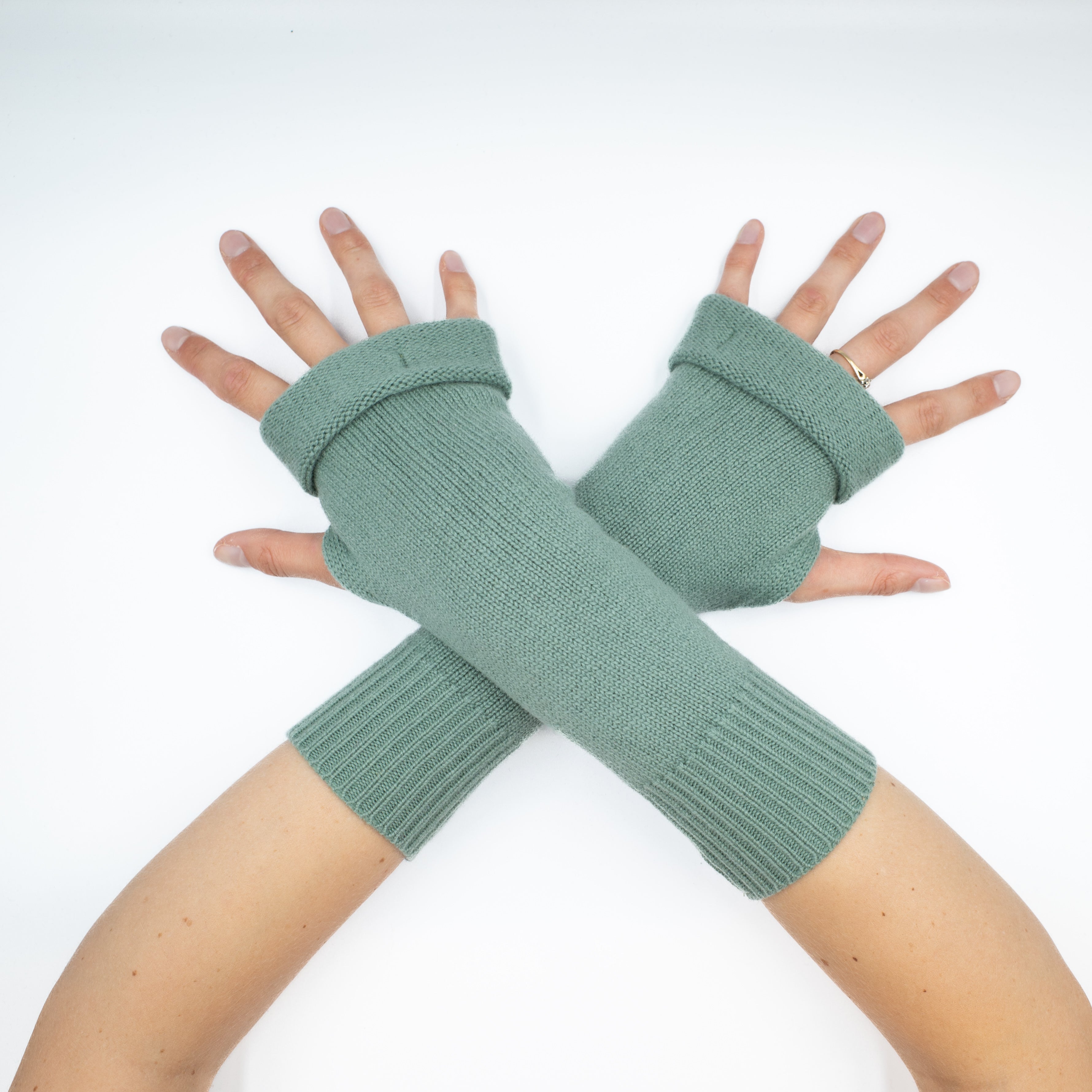 Chunky Sea Green Fingerless Gloves