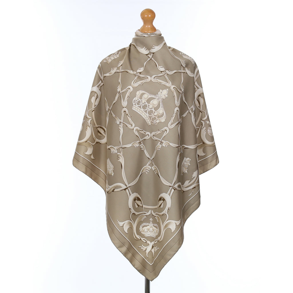Hermès Couronnes Silk Scarf