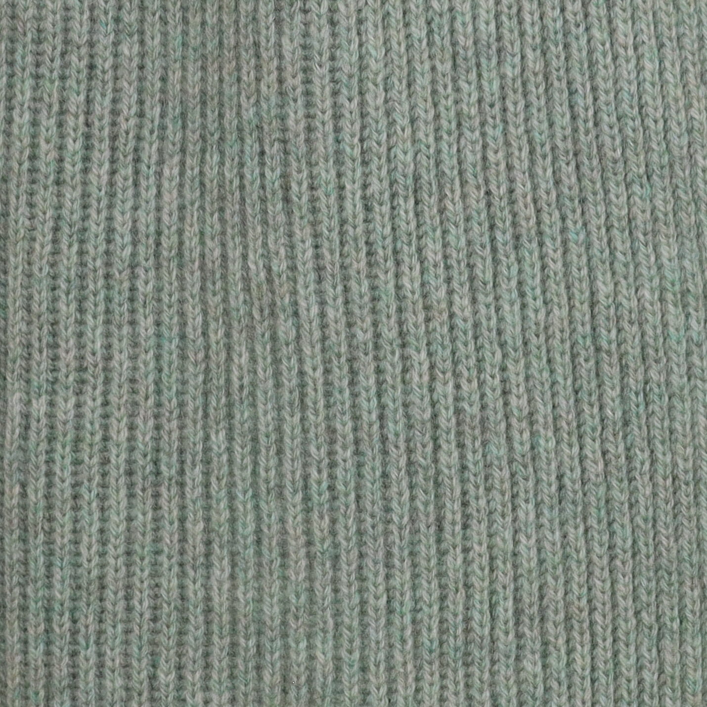 Brand New Scottish Dusty Green Rib Cashmere Scarf