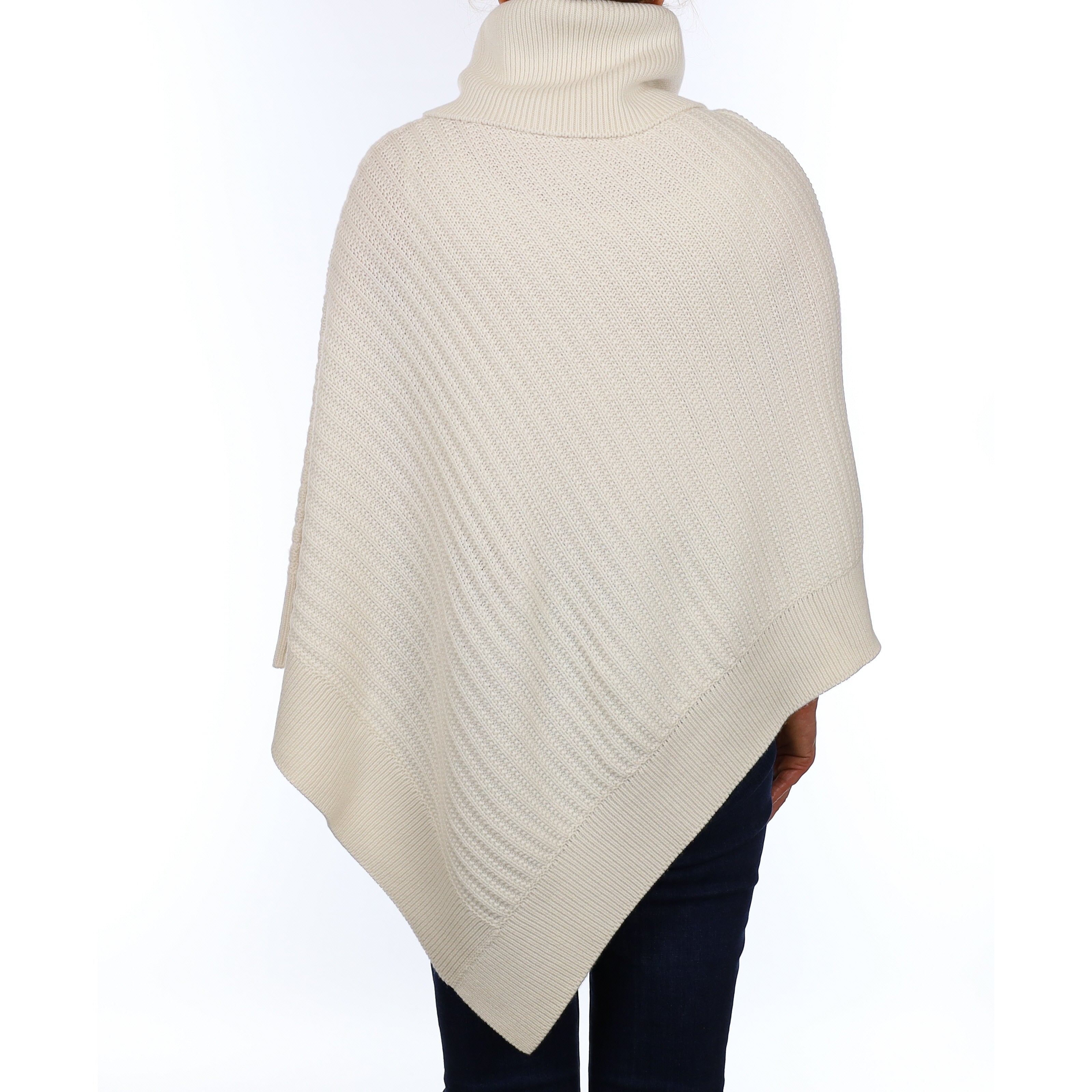 Brand New Scottish Hawico Vanilla Cream Luxury Chunky Cashmere Poncho
