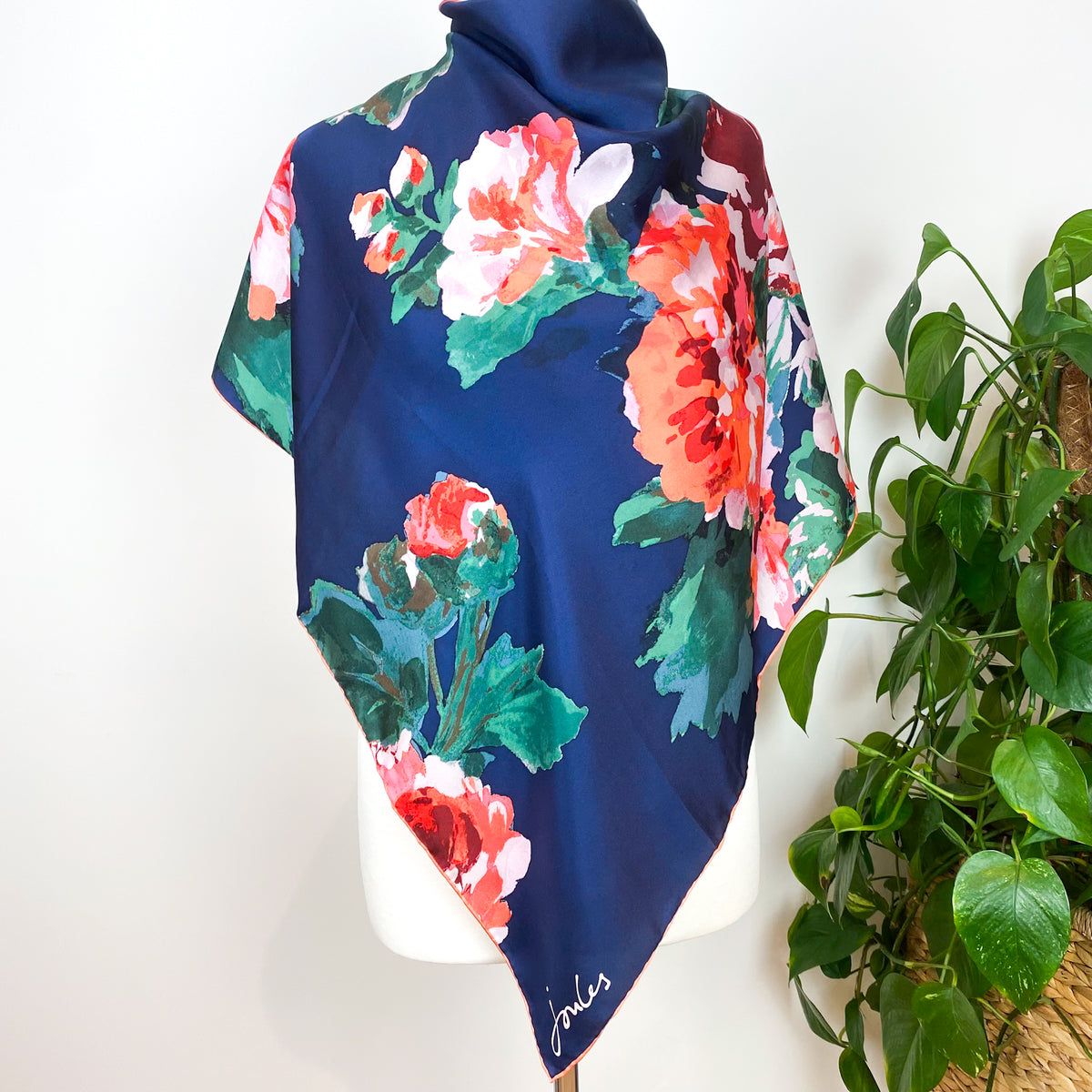 Immaculate Joules Floral Design Silk Scarf