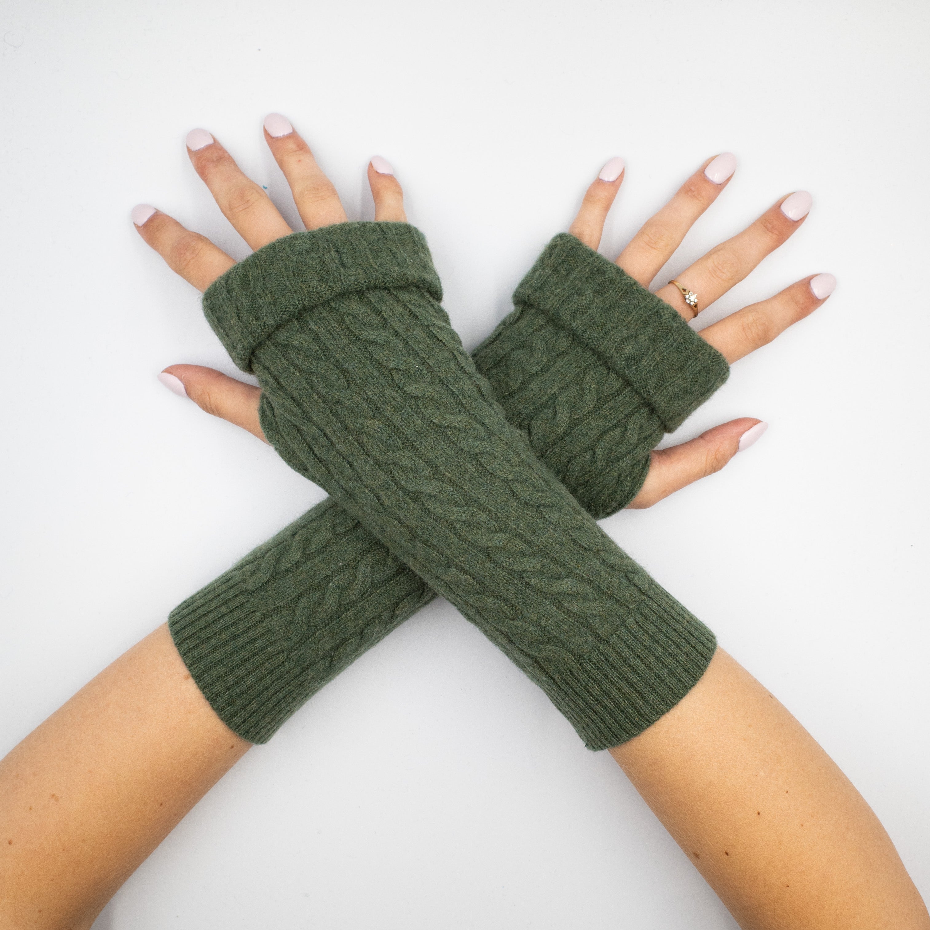 Spruce Green Cable Fingerless Gloves