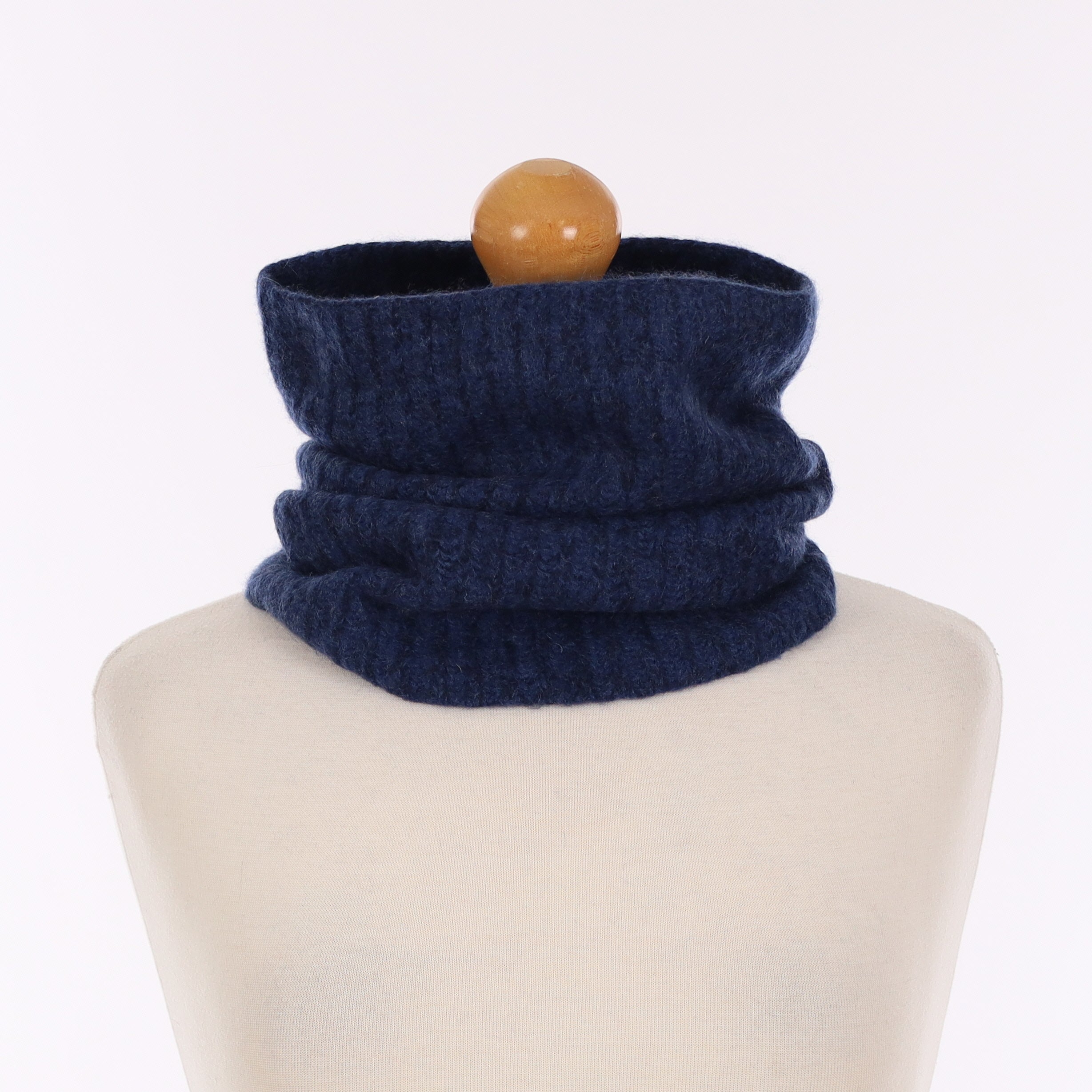 Naval Blue Rib Cashmere Snood