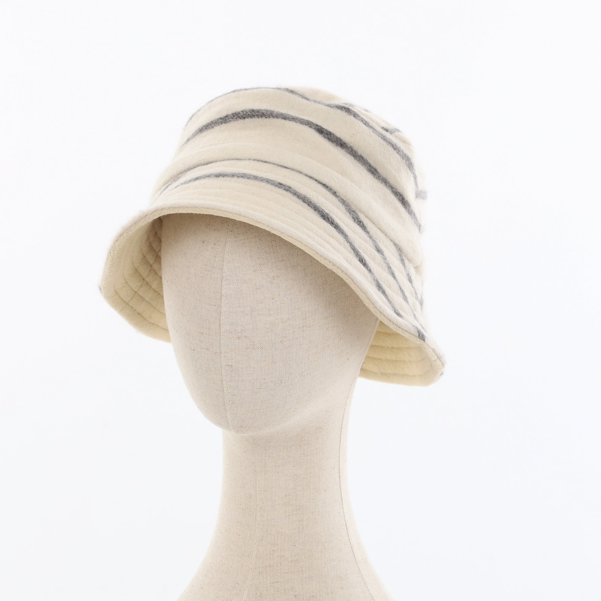 Unisex Ivory Striped Reversible Cashmere Bucket Hat Men’s - M Women’s - L
