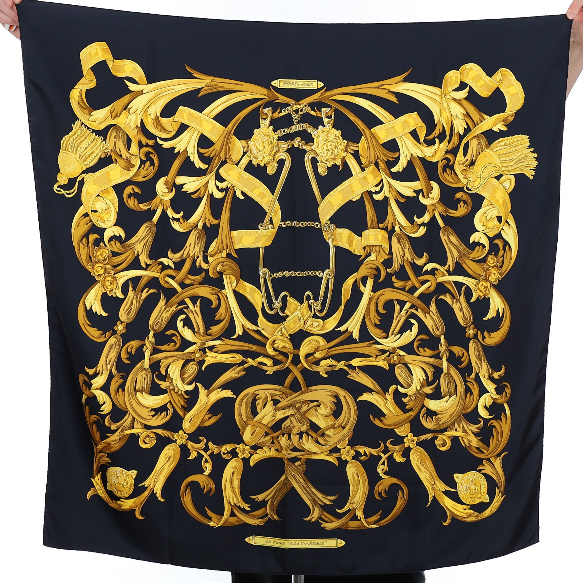 Hermès Le Mors Ala Conétable Silk Scarf